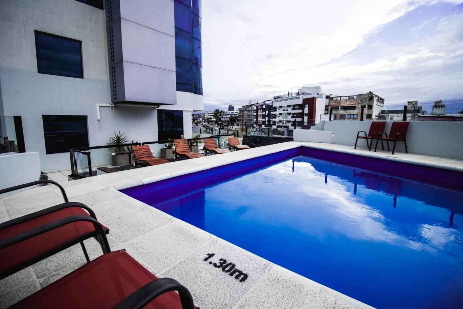Apart Riviera Tower Suites