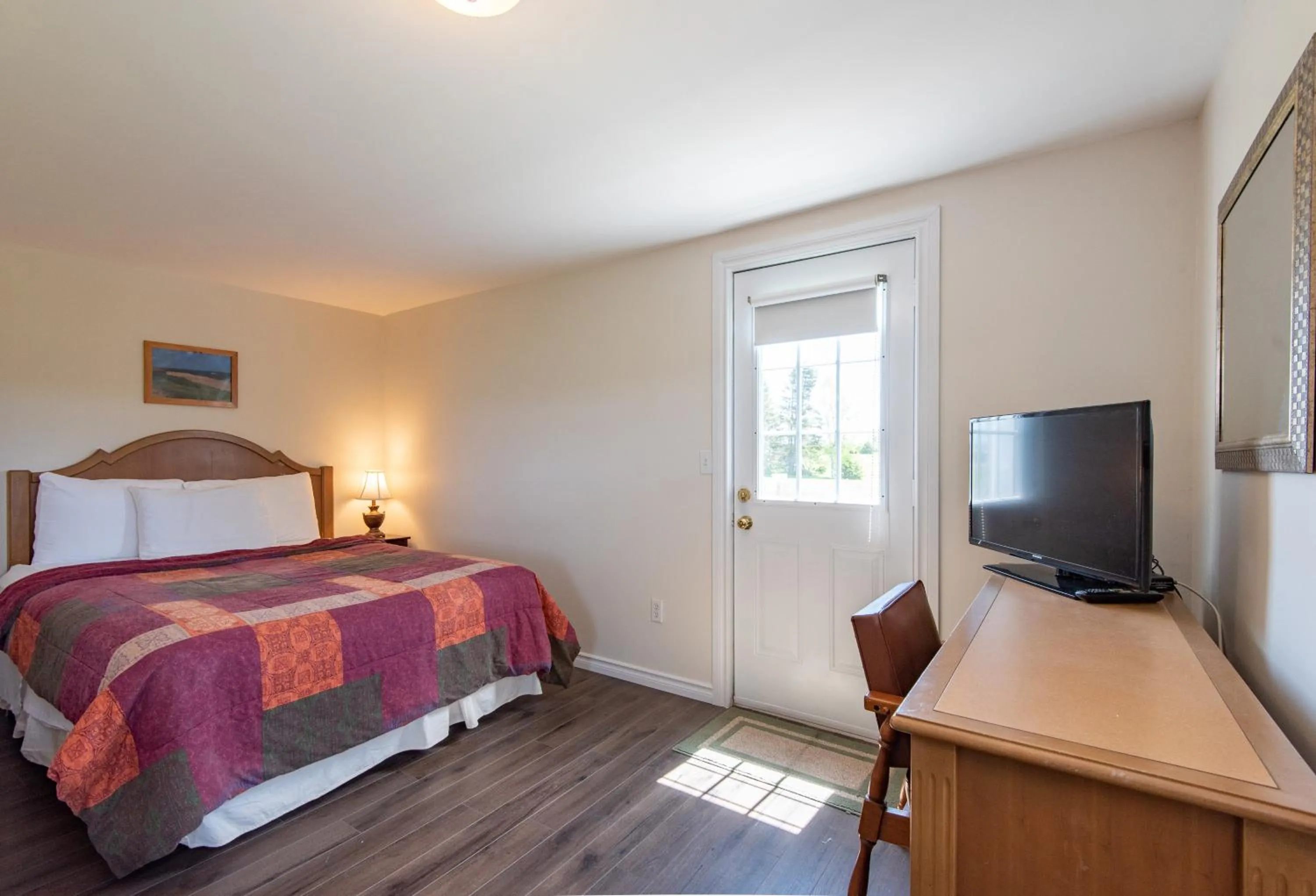 Bedroom, Bed in Canadas Best Value Inn & Suites Summerside
