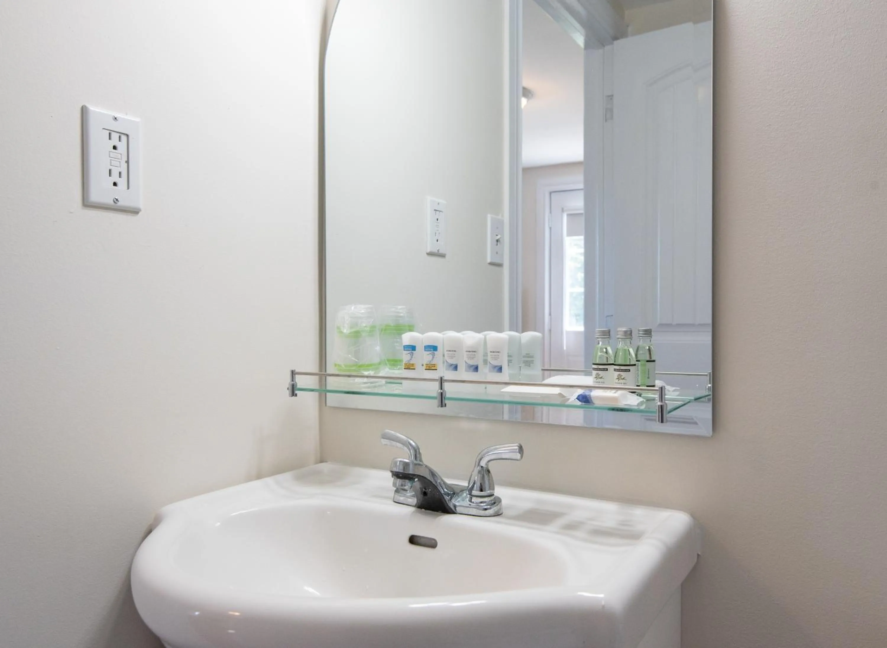 Bathroom in Canadas Best Value Inn & Suites Summerside