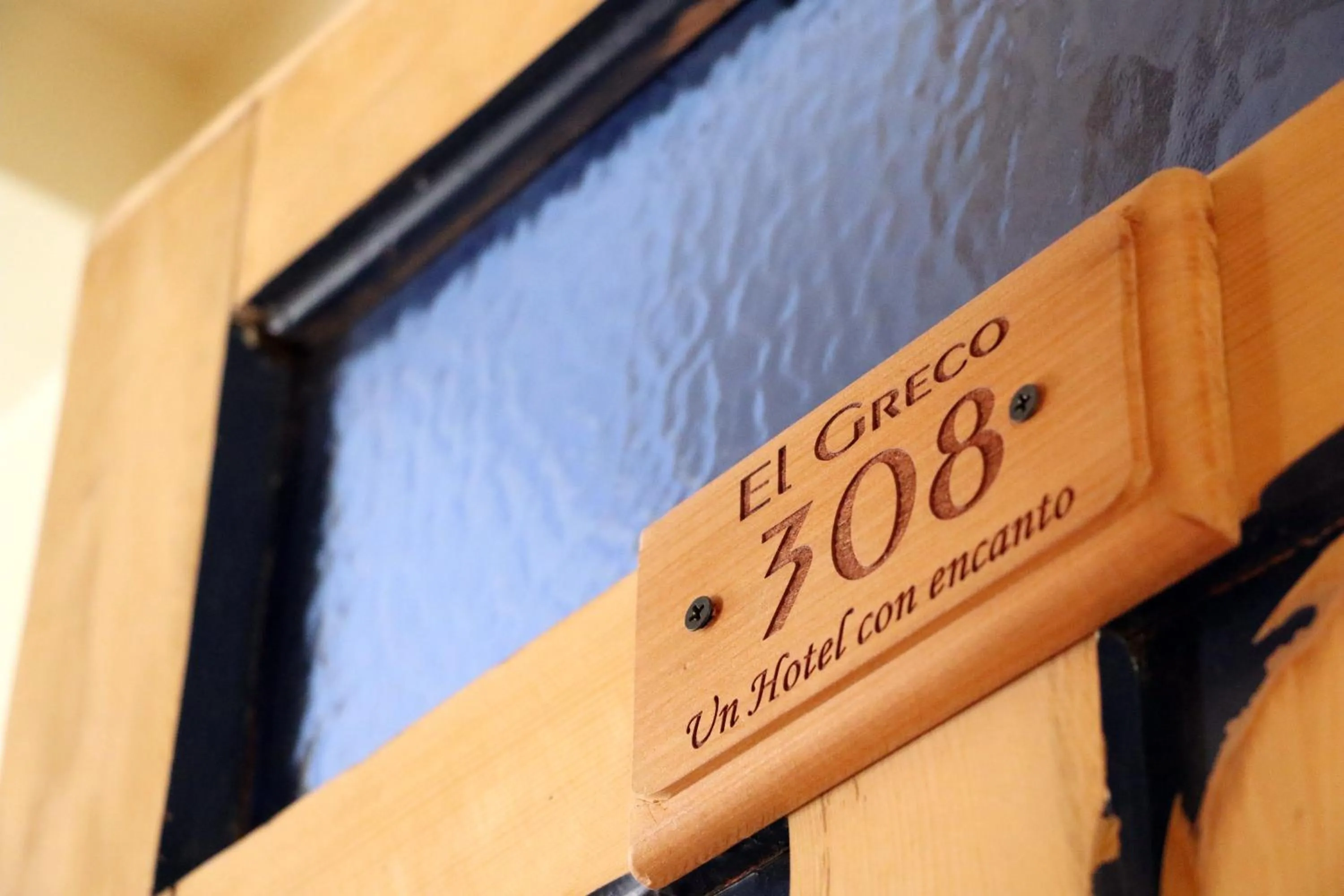 Logo/Certificate/Sign in Hotel Museo El Greco Puerto Varas