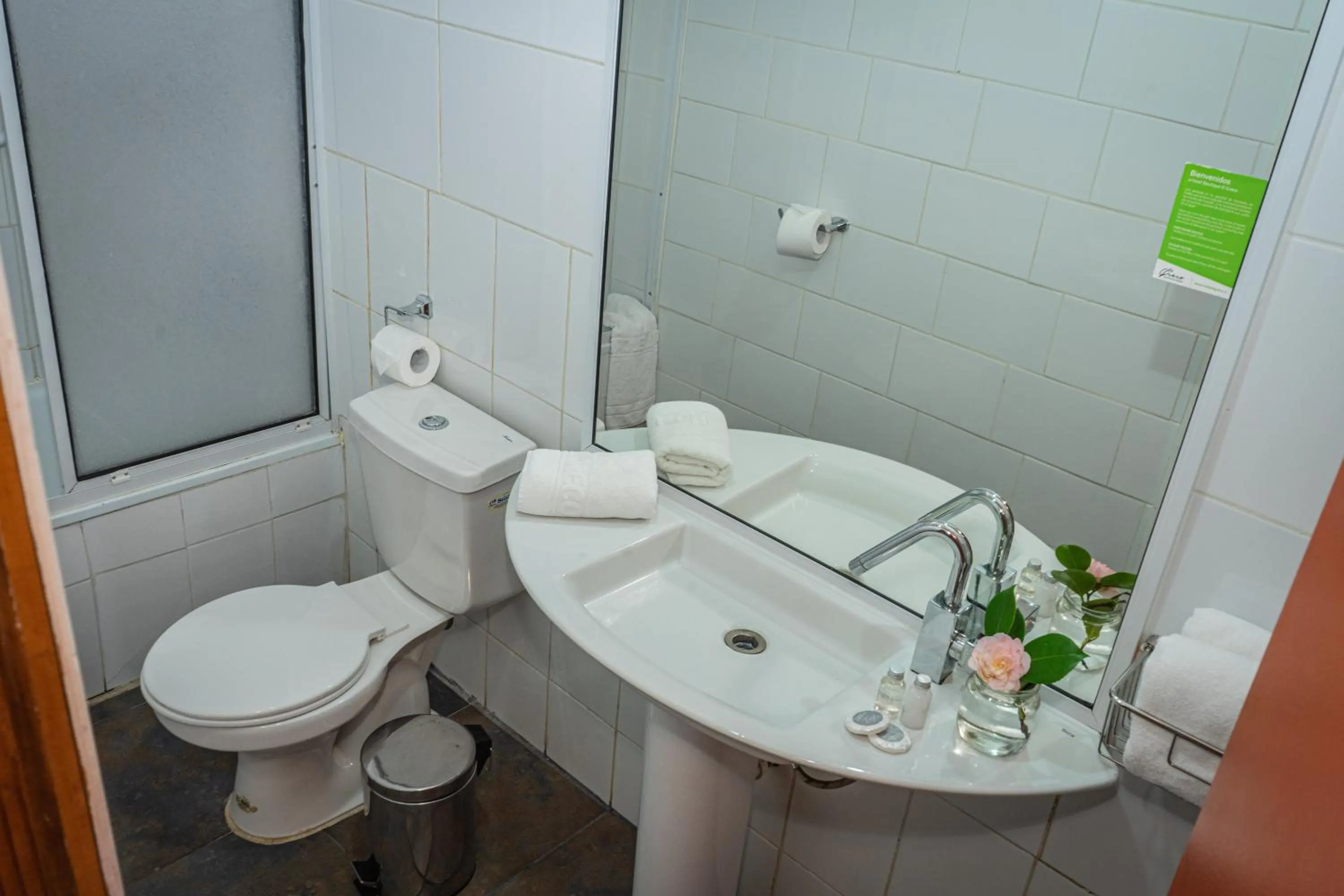 Bathroom in Hotel Museo El Greco Puerto Varas
