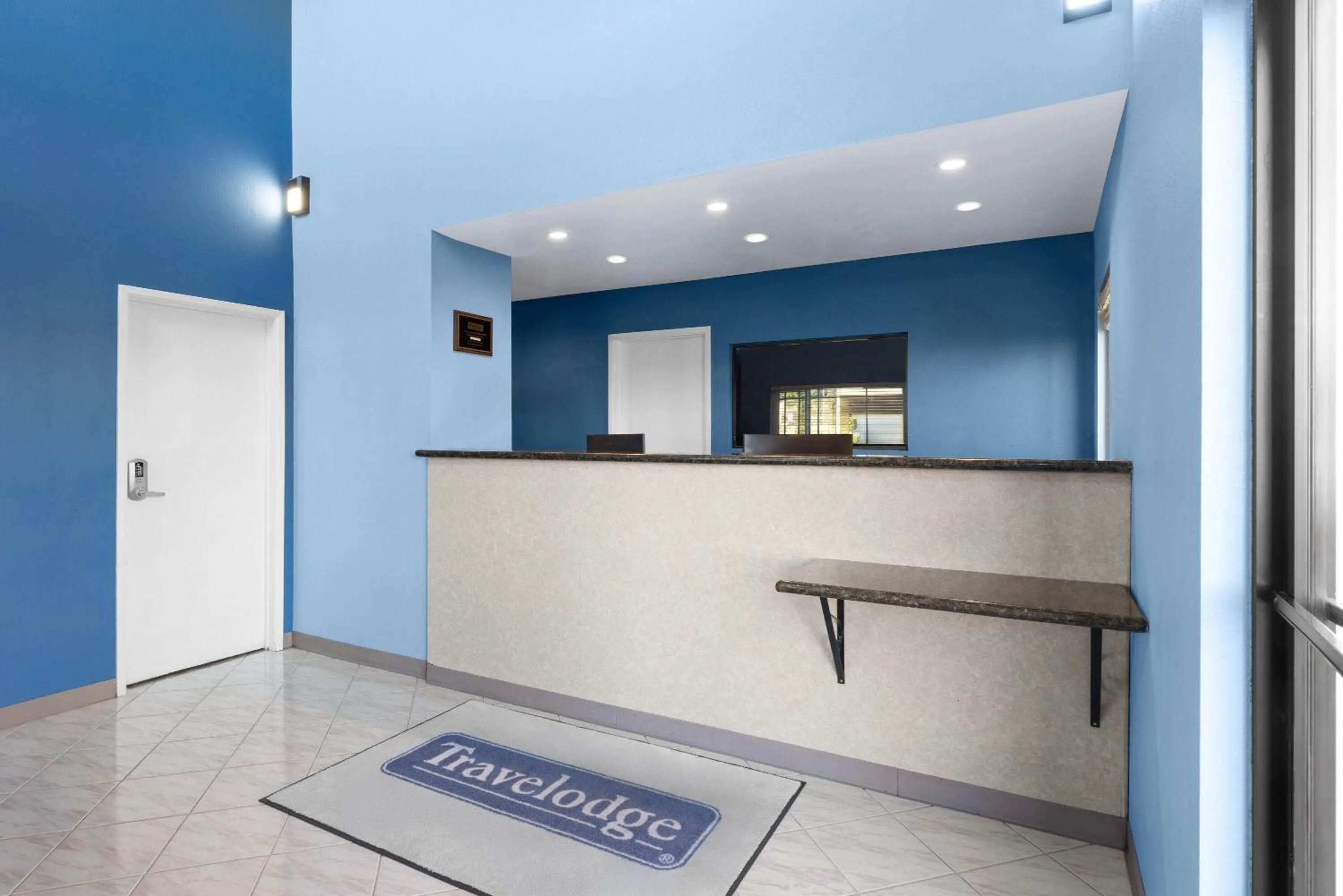 Lobby or reception in Travelodge by Wyndham Banning Casino and Outlet Mall