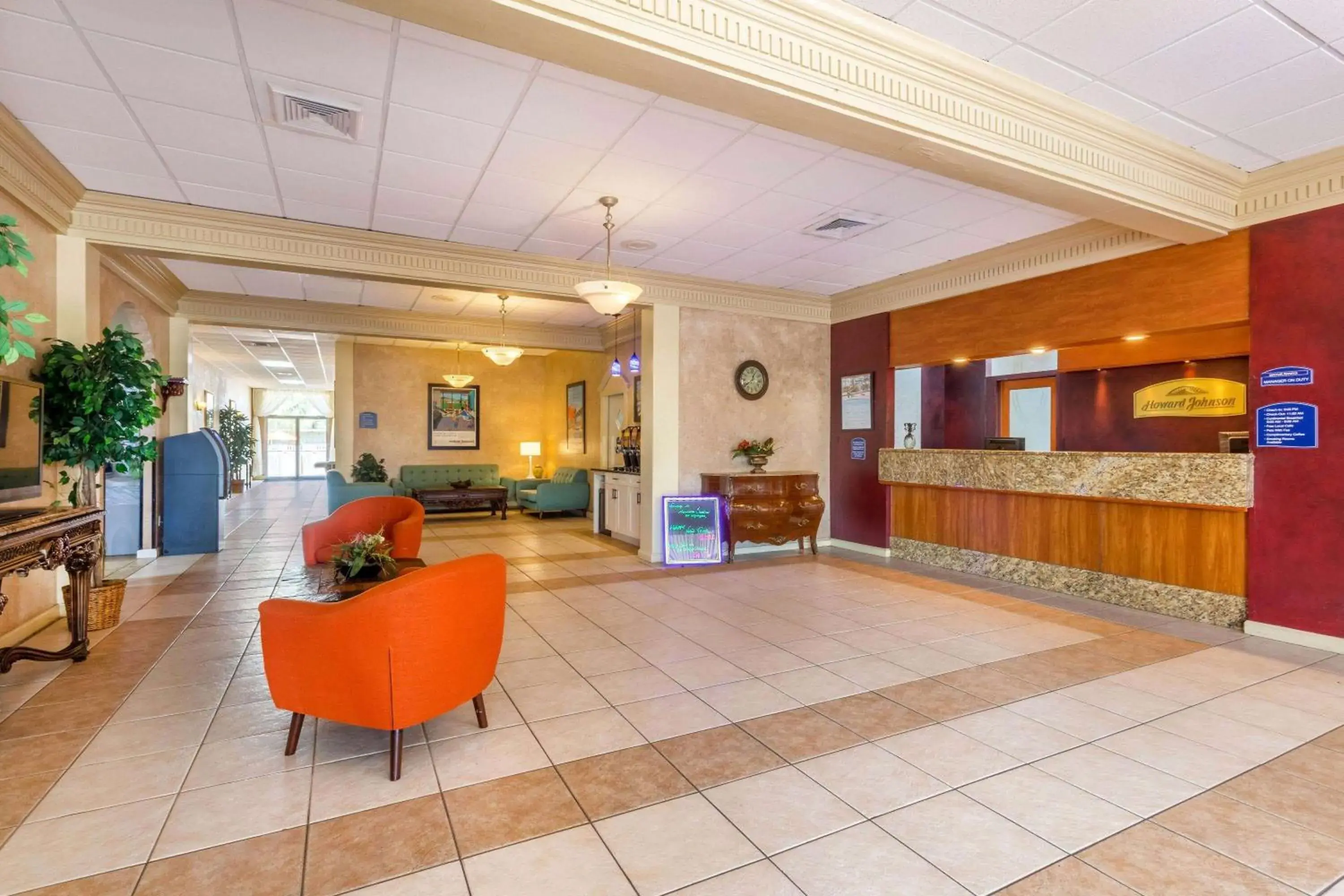 Lobby or reception in Howard Johnson by Wyndham Lakeland Lobby or reception in Howard Johnson by Wyndham Lakeland