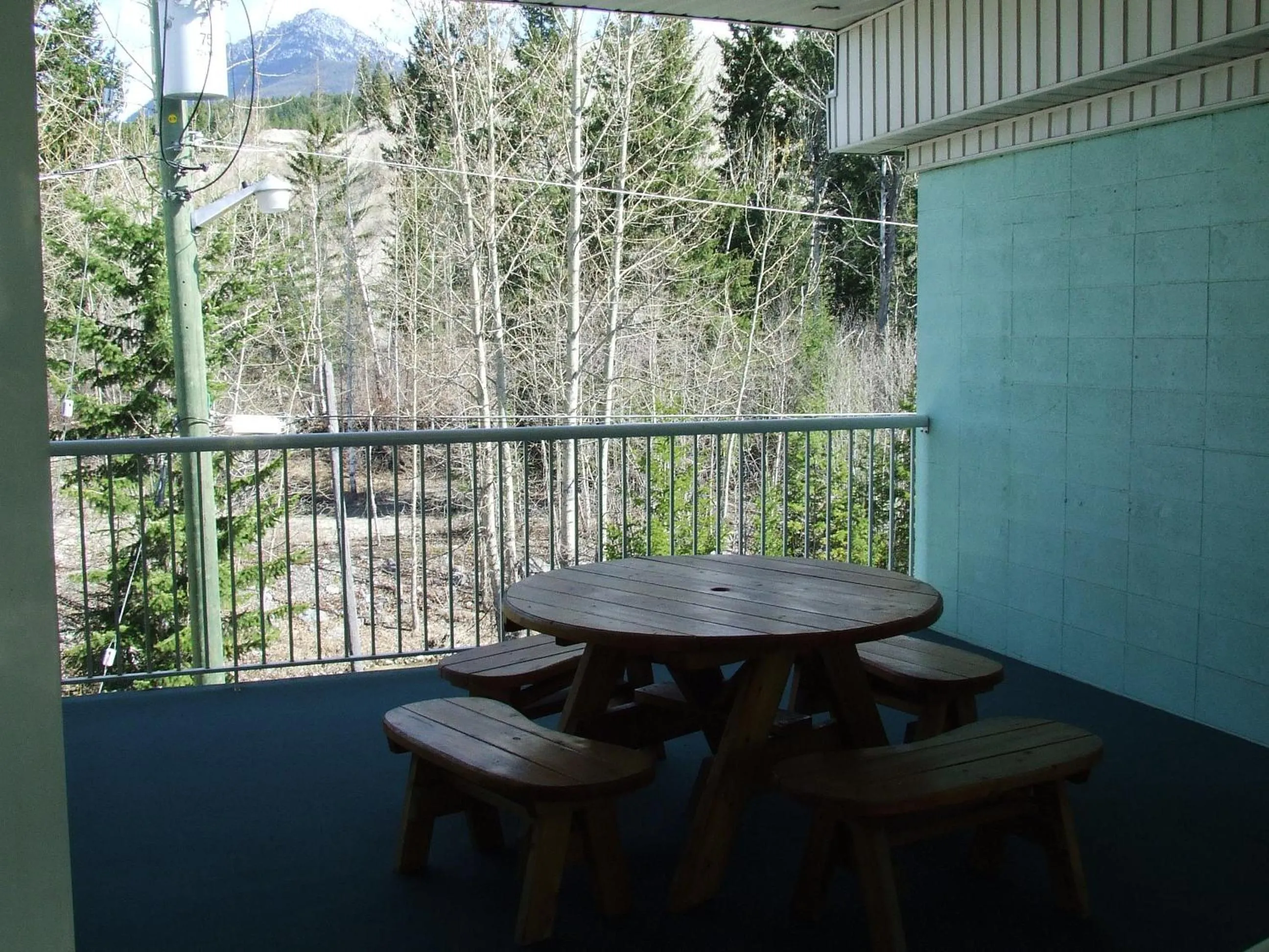 Balcony/Terrace in Ponderosa Motor Inn