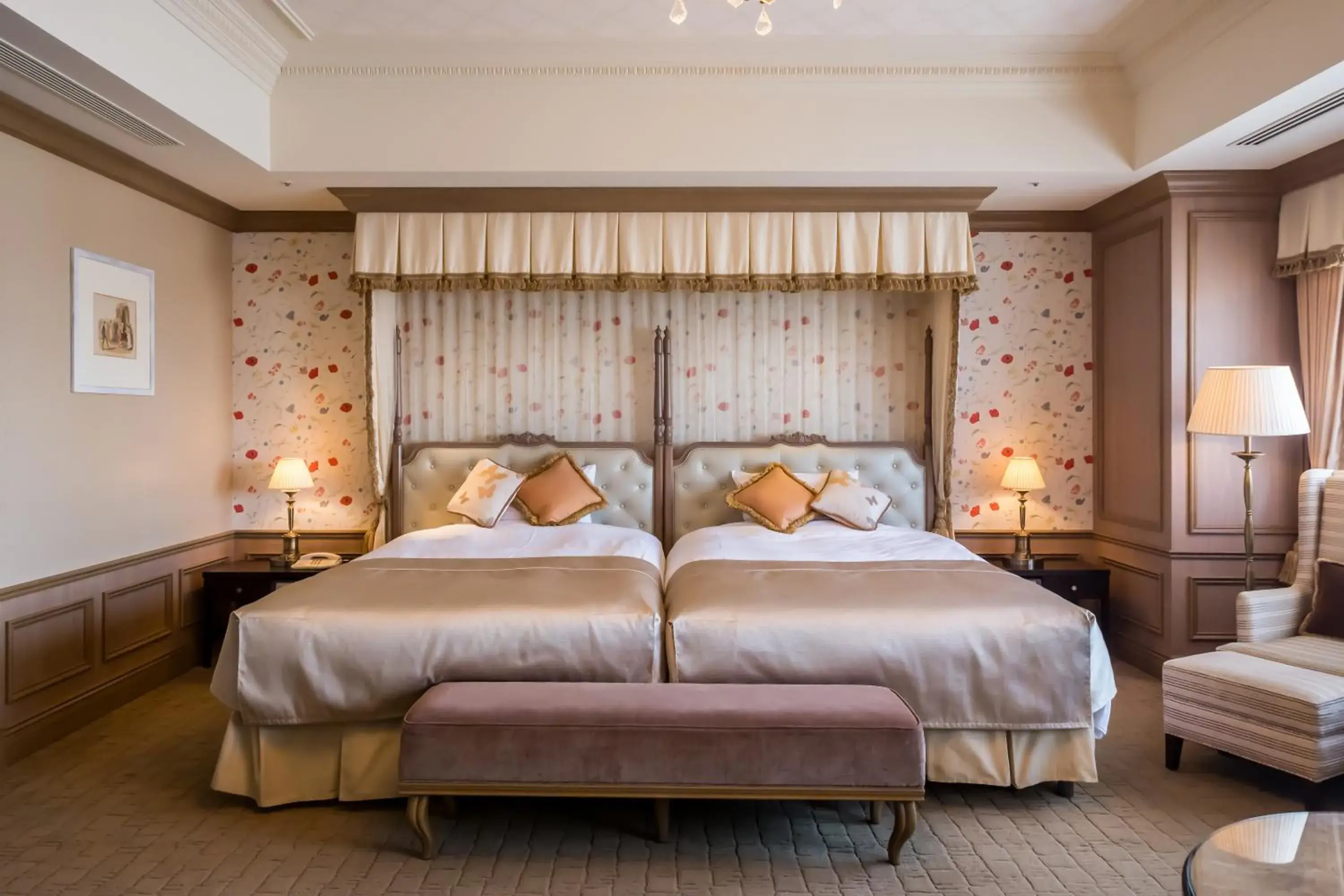 Photo of the whole room, Bed in Hotel Monterey Grasmere Osaka Photo of the whole room, Bed in Hotel Monterey Grasmere Osaka