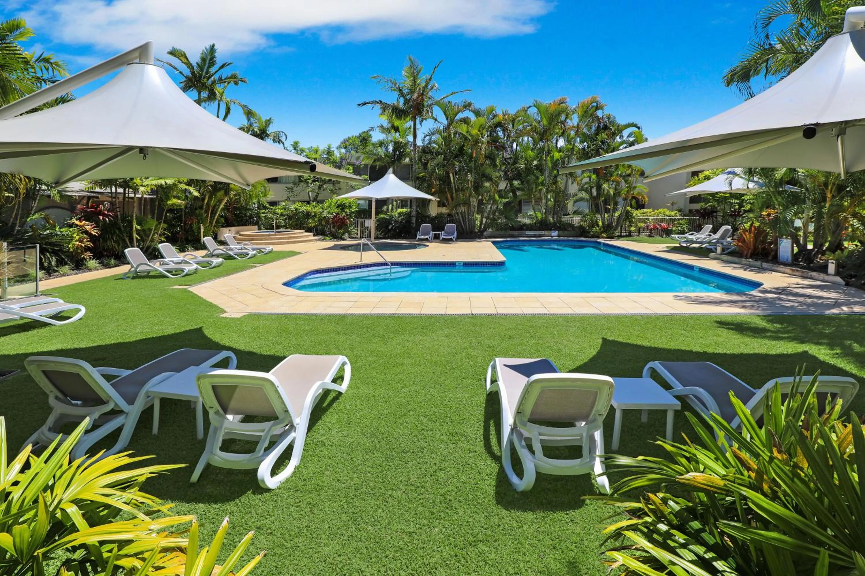 Noosa Harbour Resort