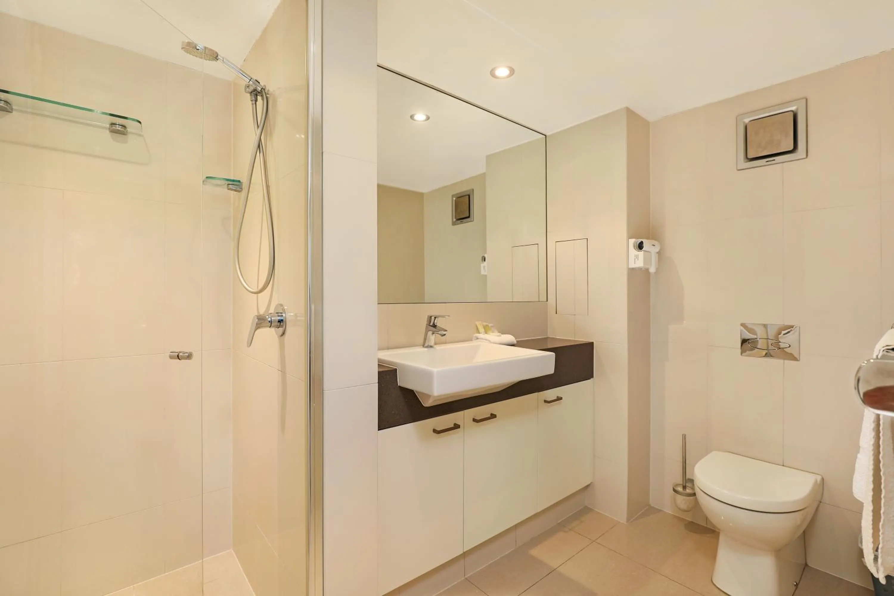 Noosa Harbour Resort