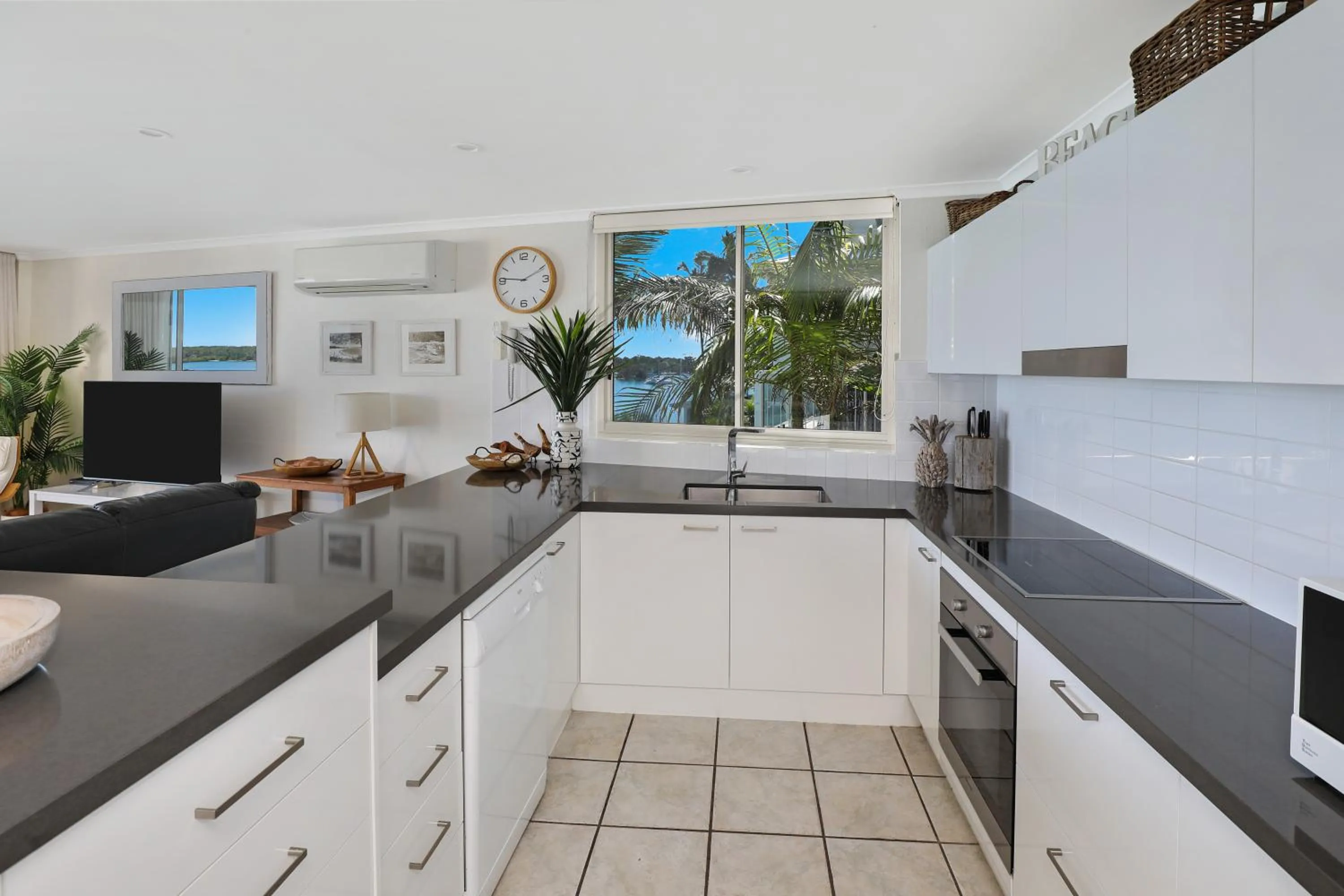 Noosa Harbour Resort