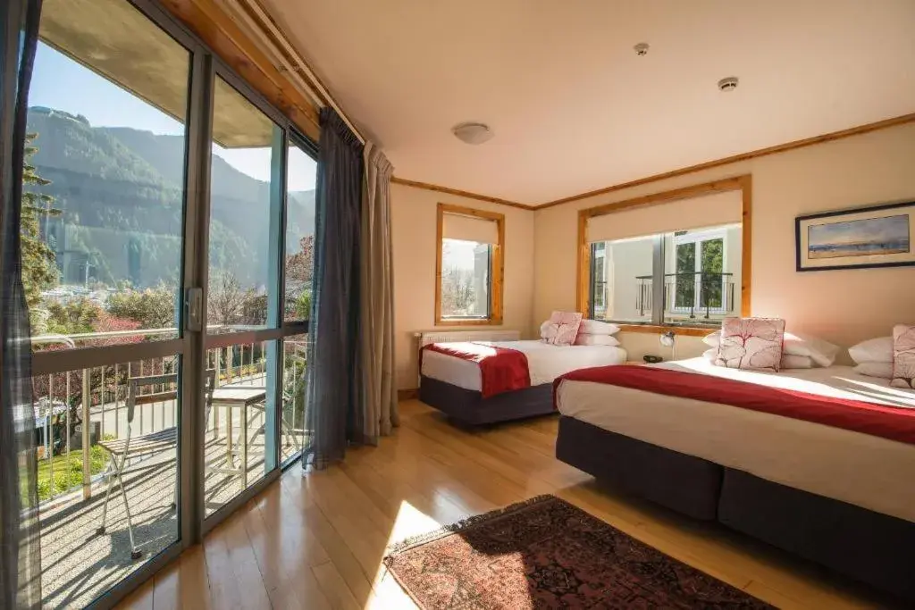 Bed in Coronation Lodge Bed in Coronation Lodge