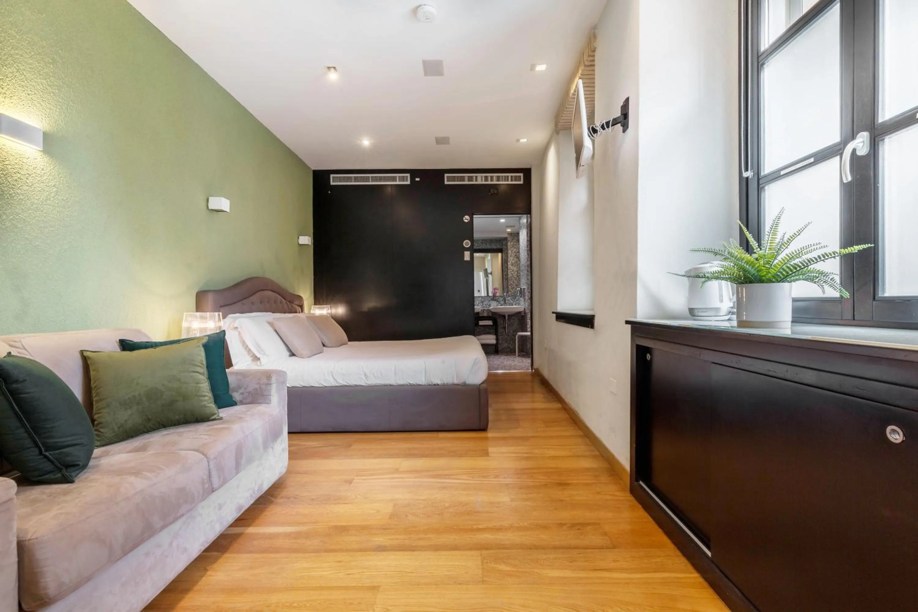 Coffee/tea facilities in Martini Rooms Castello