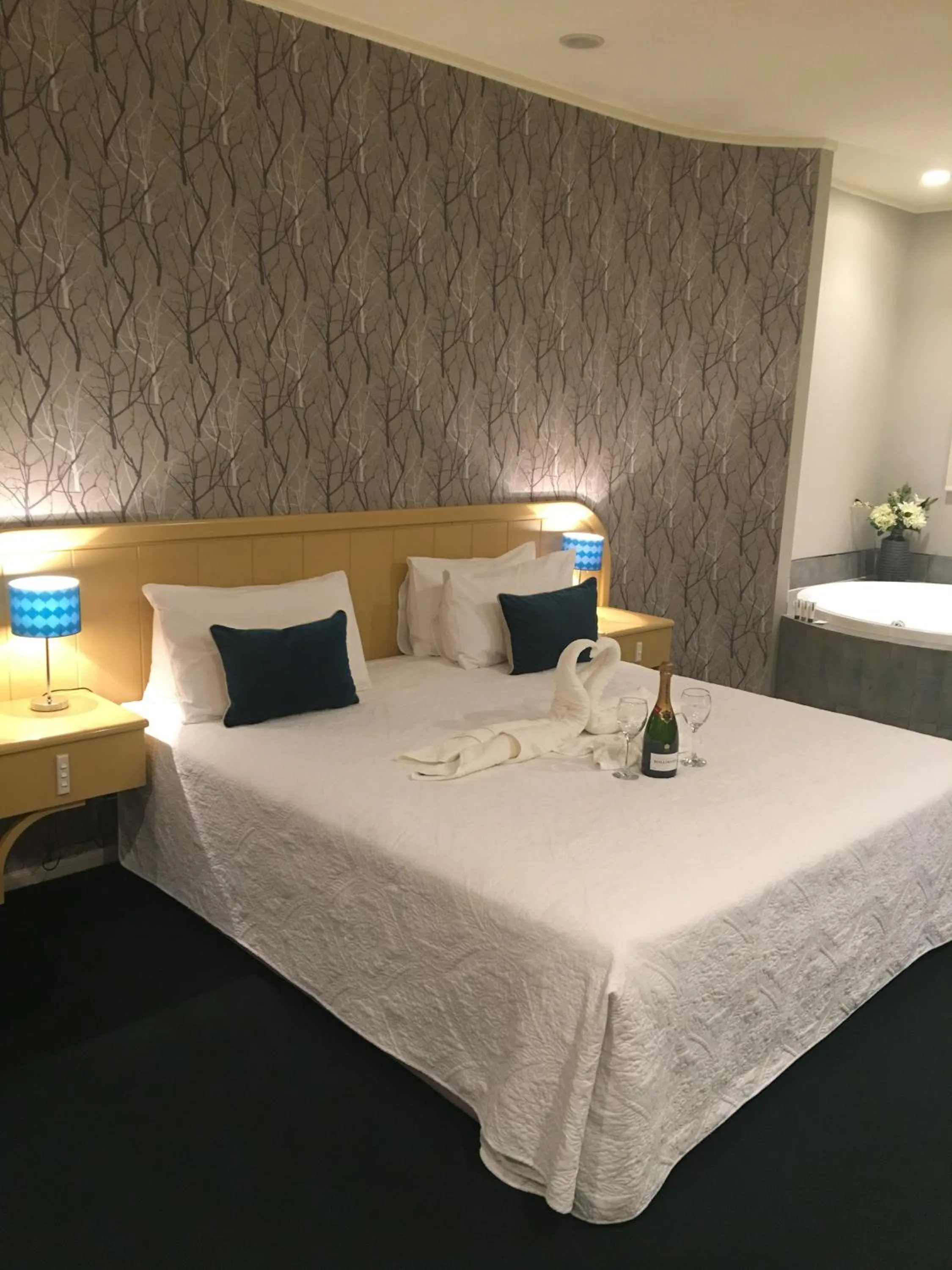 Bed in Village Motel