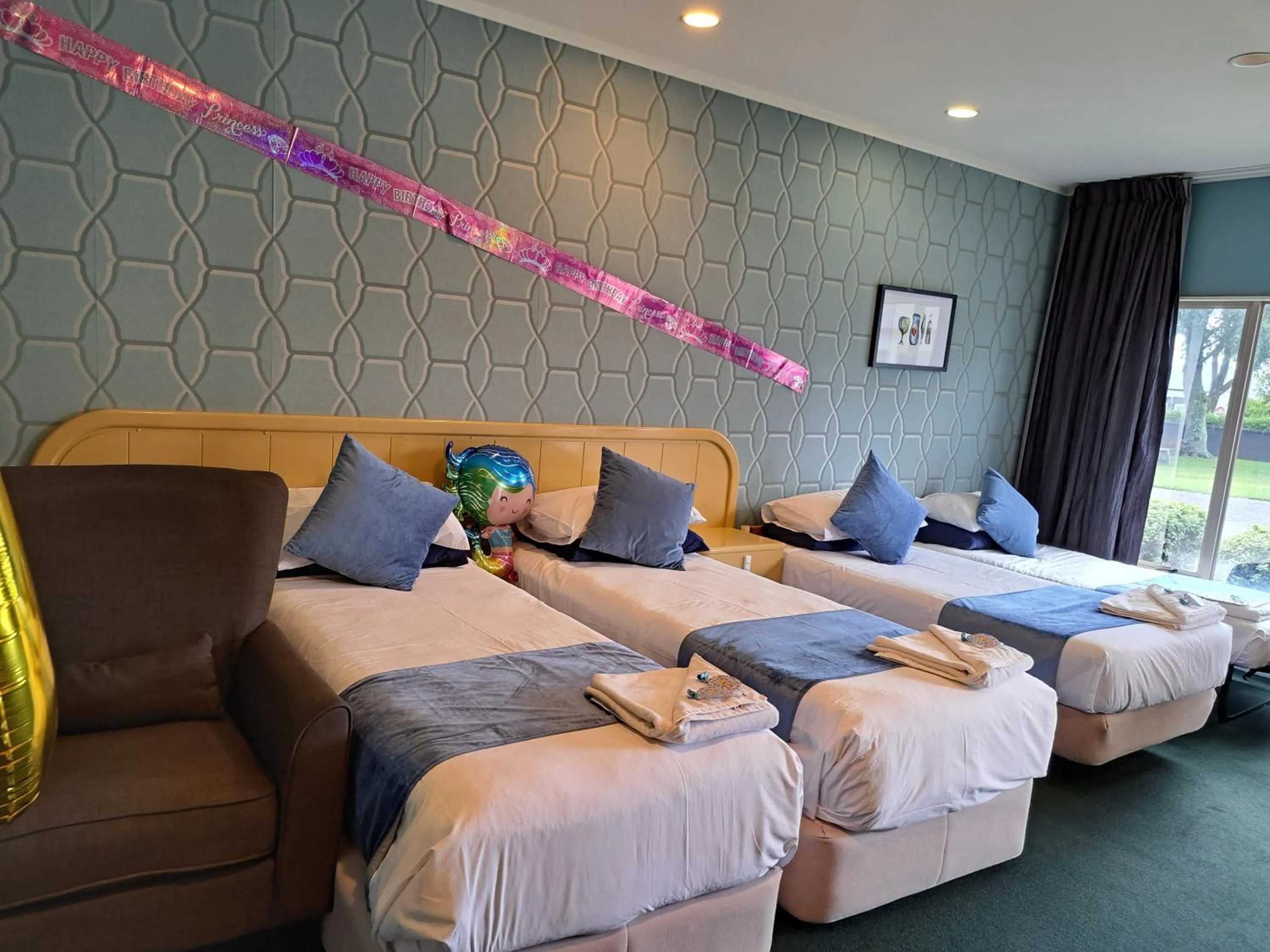 Bed in Village Motel