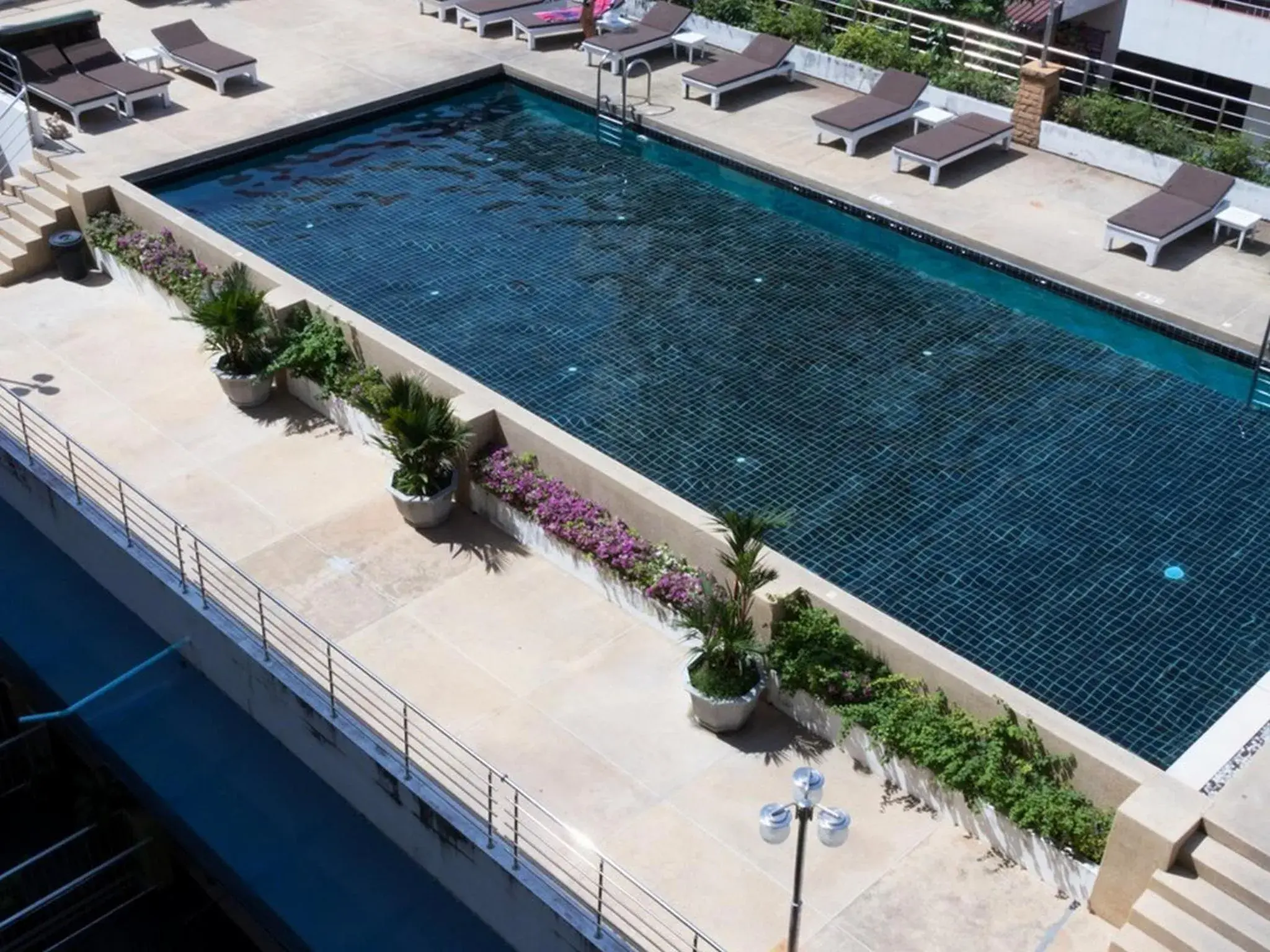 Swimming pool, Pool View in Jomtien Plaza Residence
