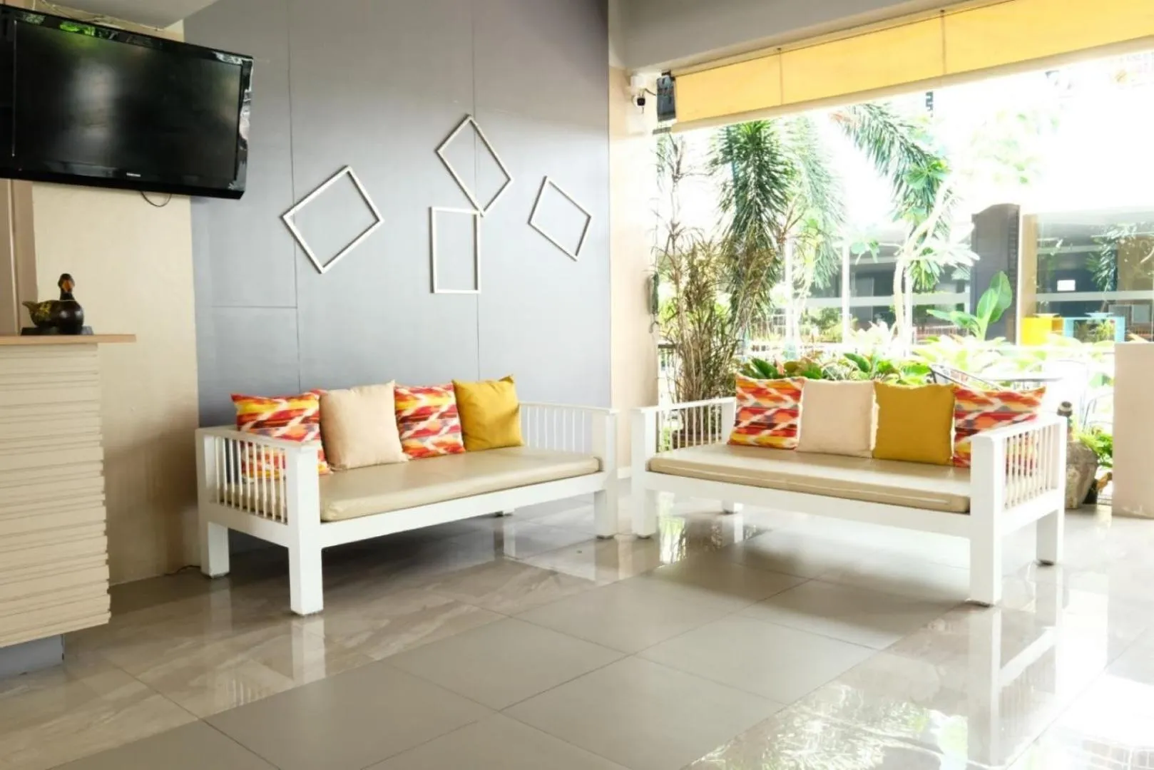 Seating area in Jomtien Plaza Residence
