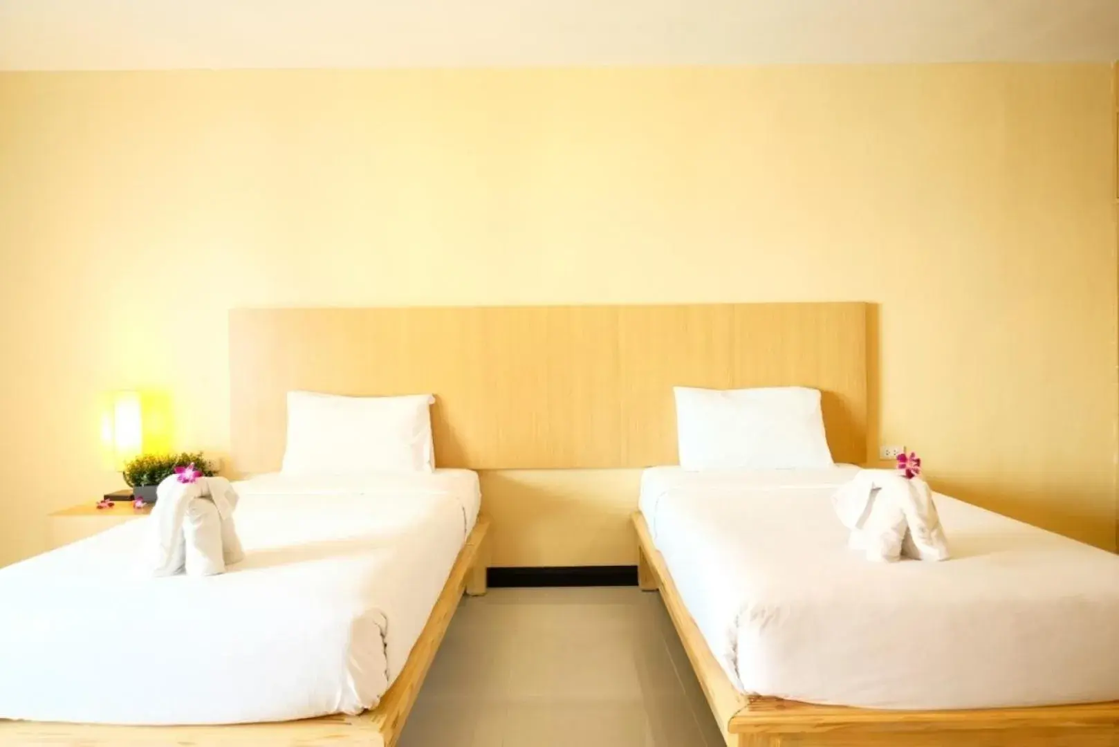 Bed in Jomtien Plaza Residence