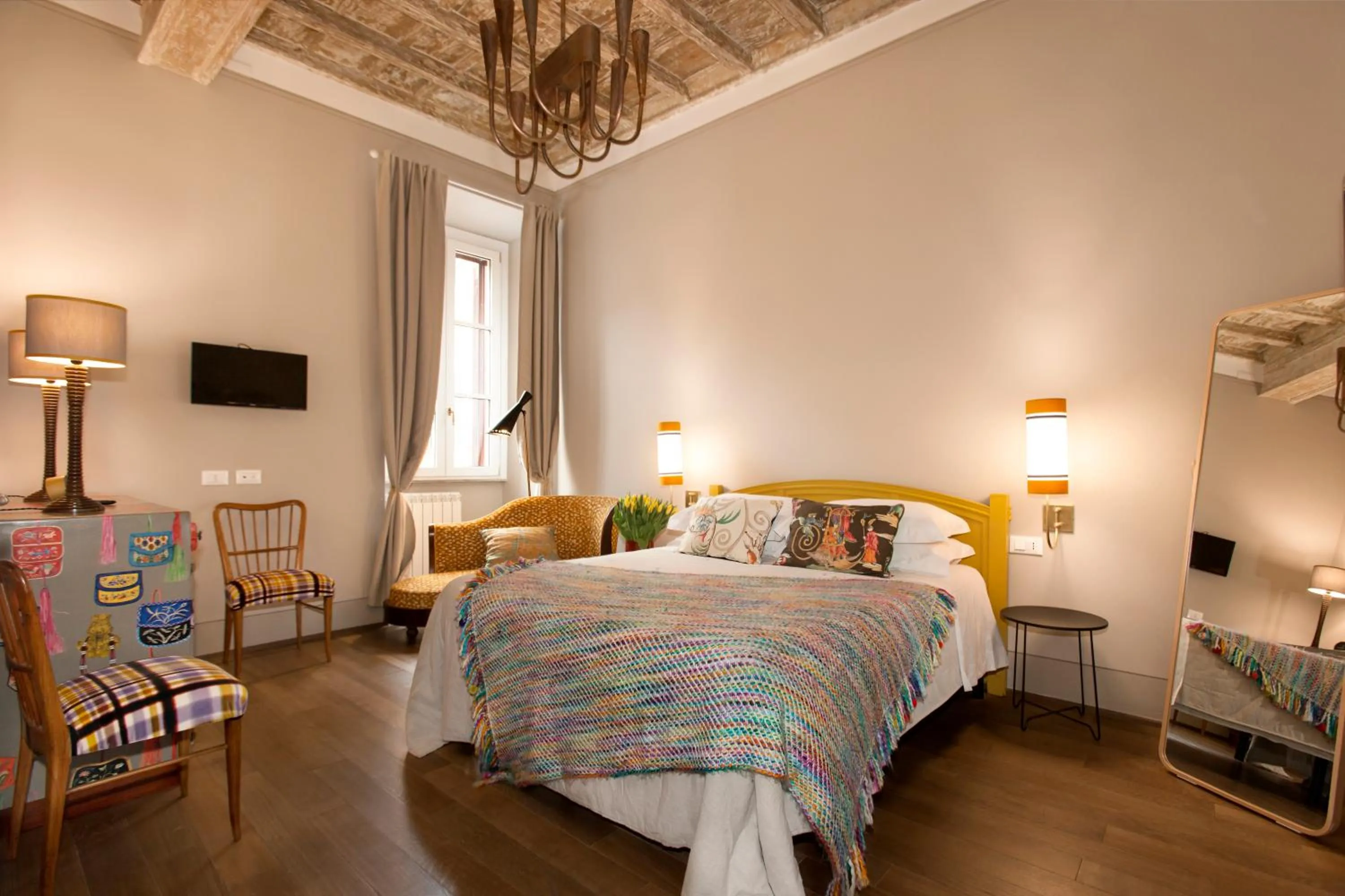 Photo of the whole room, Bed in Casa Fabbrini Fancy Suites