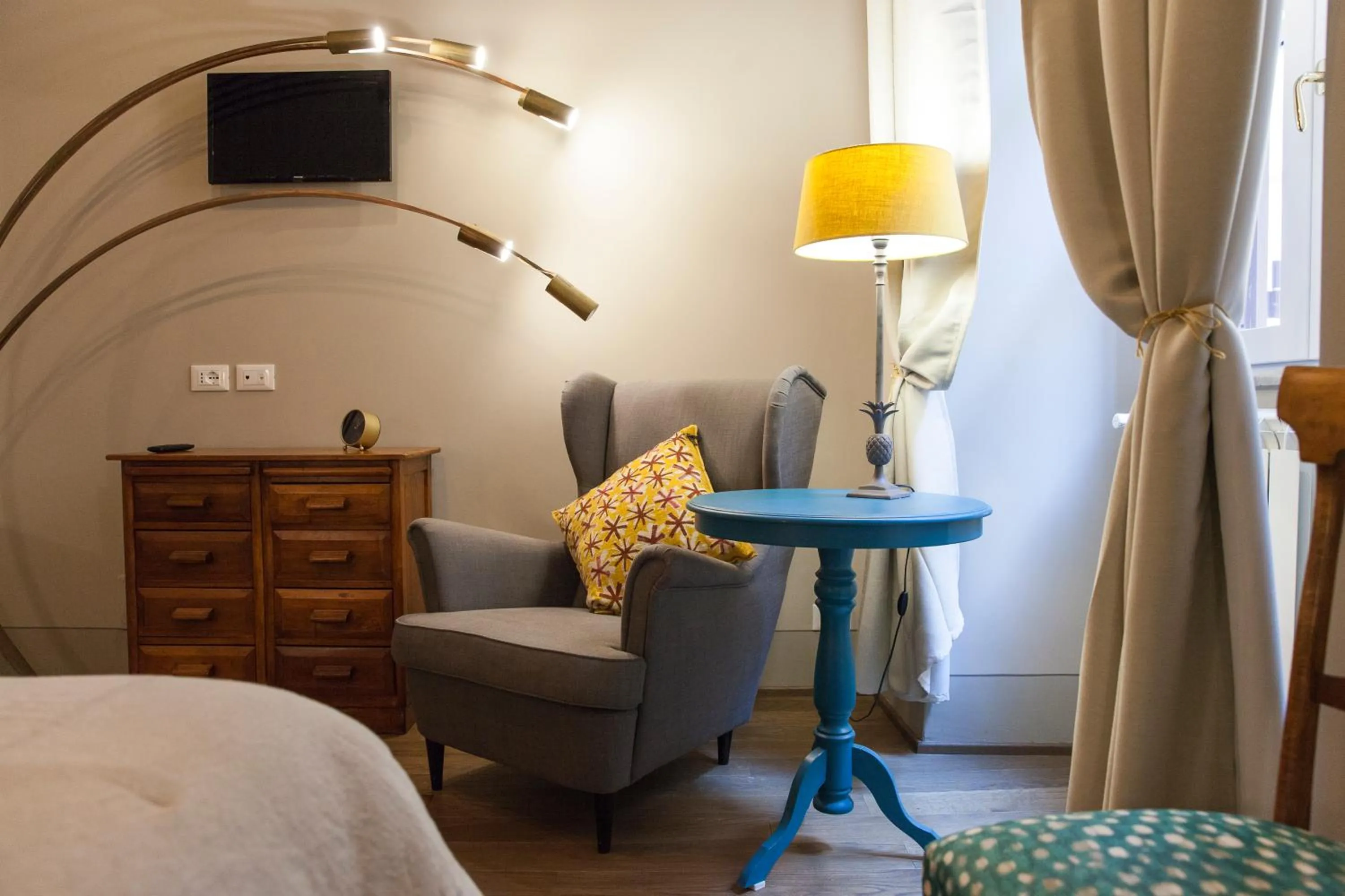 Living room, Bed in Casa Fabbrini Fancy Suites
