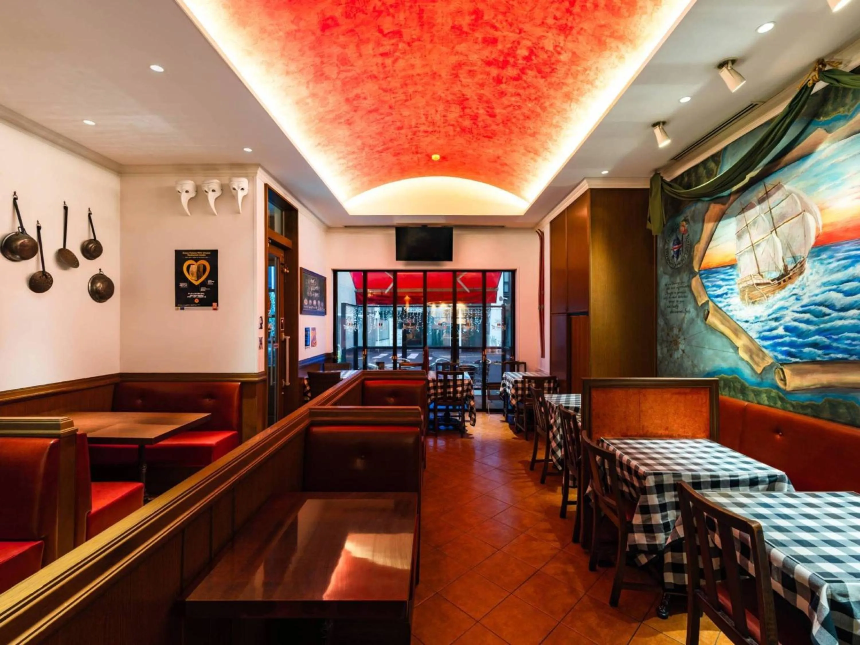 Restaurant/places to eat in Hotel Resol Ikebukuro