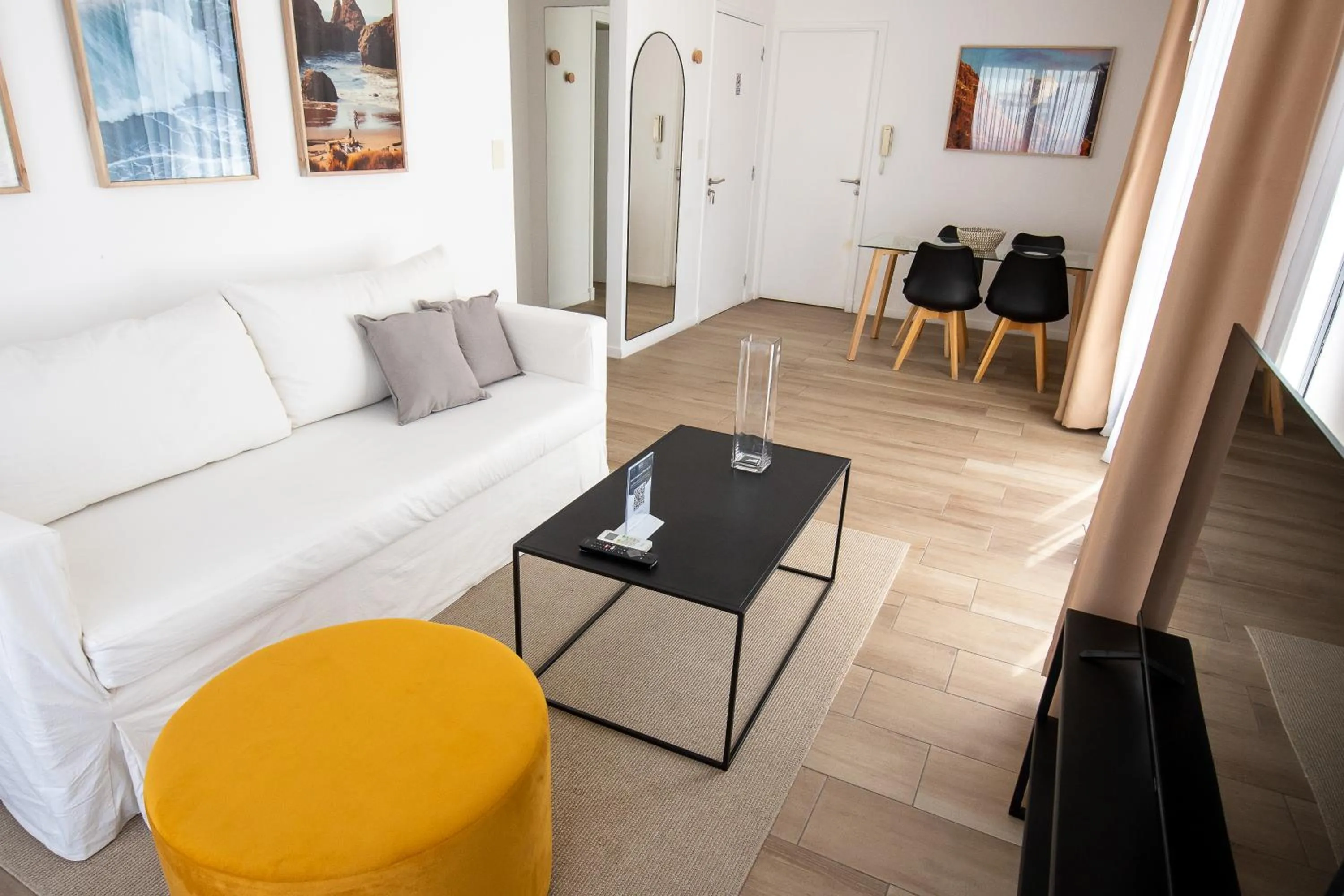 Living room in Babel Alto