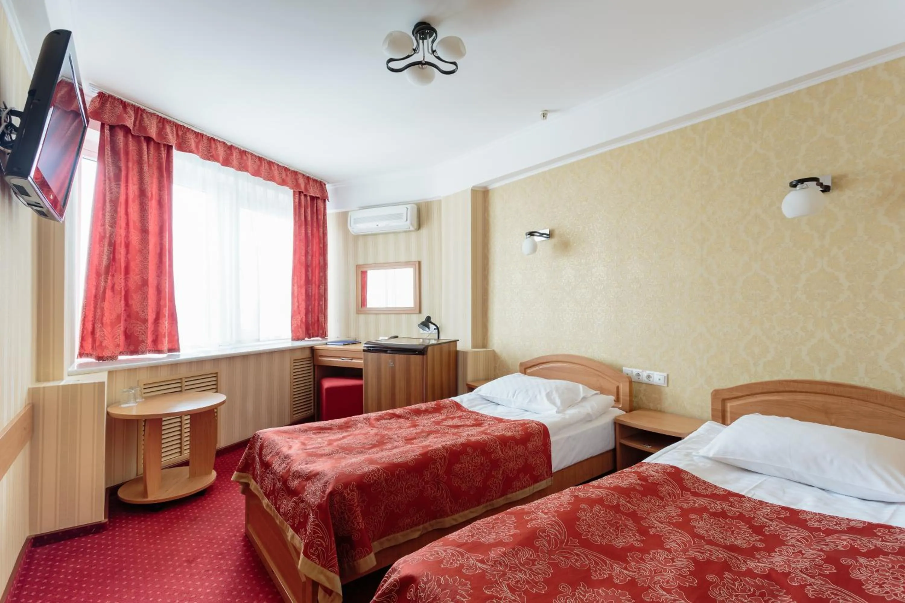 City view, Bed in Tourist Hotel Complex