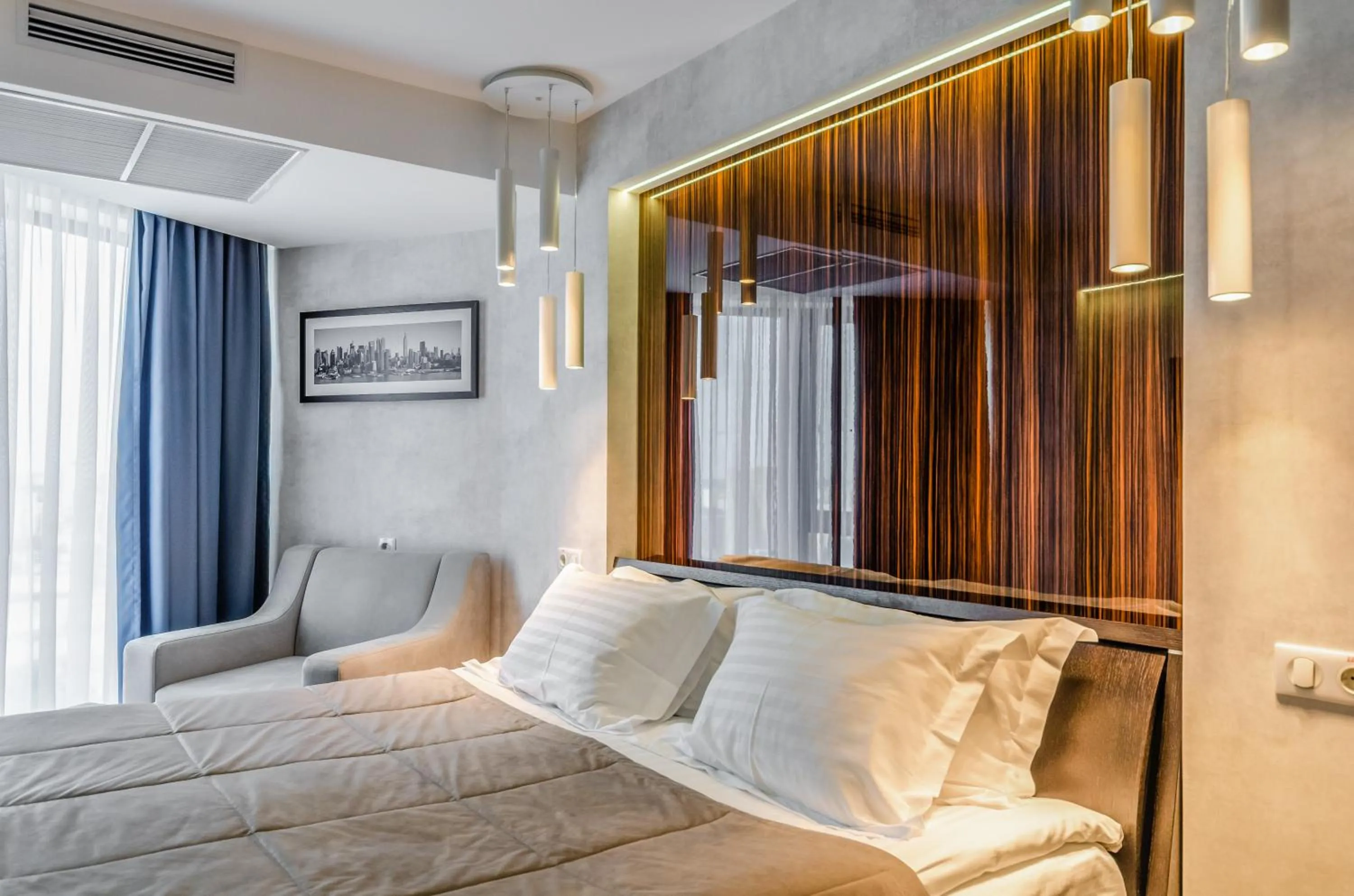 Communal lounge/ TV room, Bed in Tourist Hotel Complex