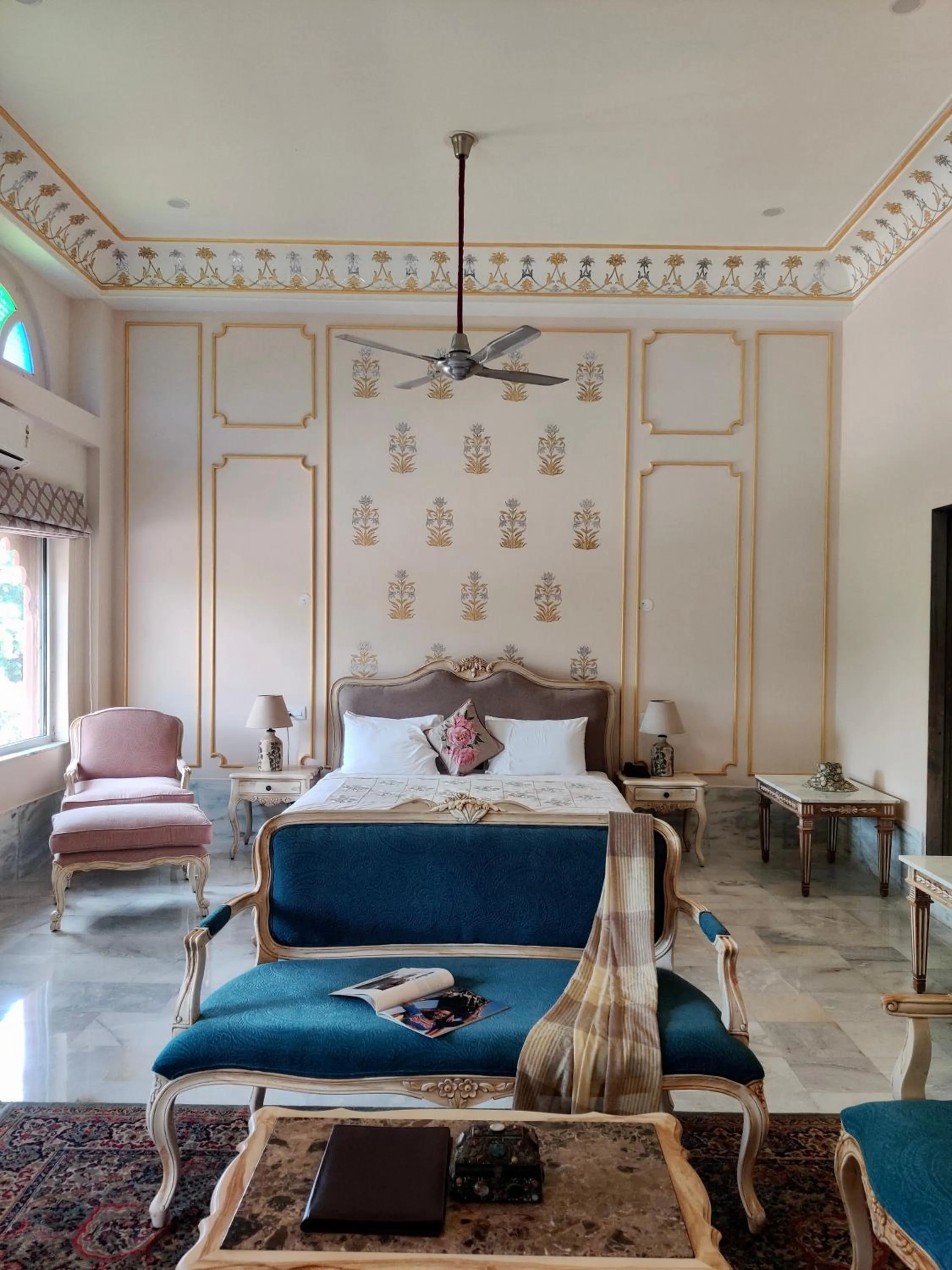Bed in Umaid Palace - A Lakeside Resort - 25 minutes from Mehandipur Balaji - 20 minutes from Chand Baori Stepwell Abhaneri & 40 minutes from Bhangarh Fort