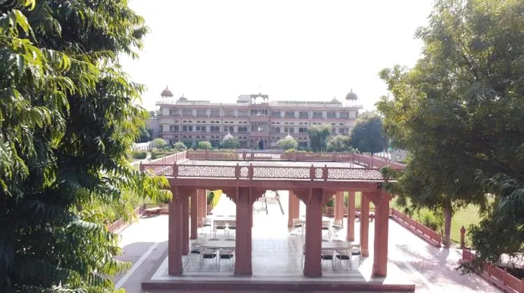 Property building in Umaid Palace - A Lakeside Resort - 25 minutes from Mehandipur Balaji - 20 minutes from Chand Baori Stepwell Abhaneri & 40 minutes from Bhangarh Fort