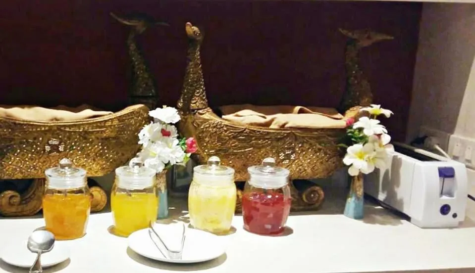 Food in Khuang Singh Residence & Hotel Chiangmai