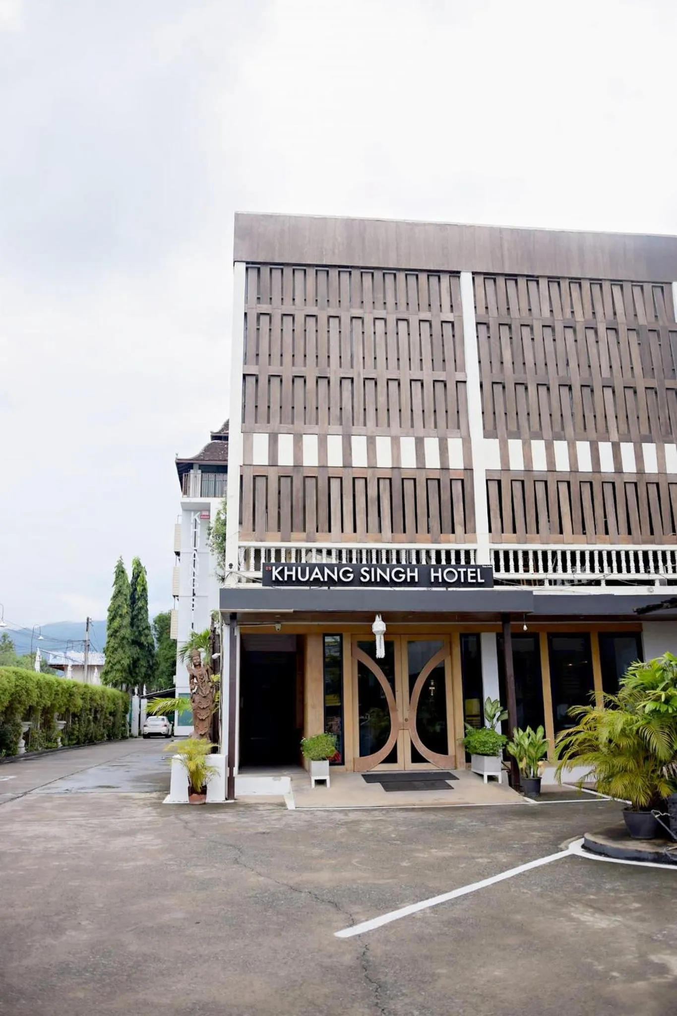 Property building in Khuang Singh Residence & Hotel Chiangmai