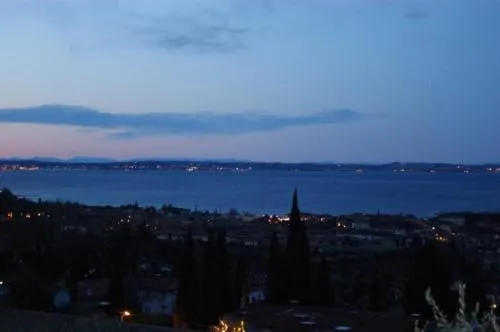 Night in B&B Corte Frisonai