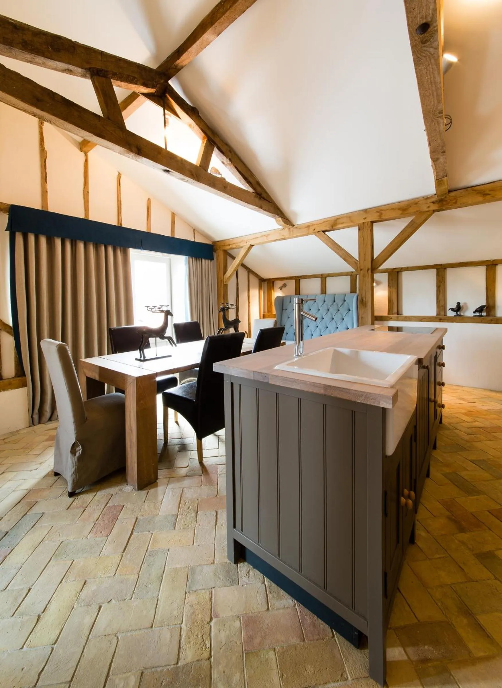 Dining area in Retreat East