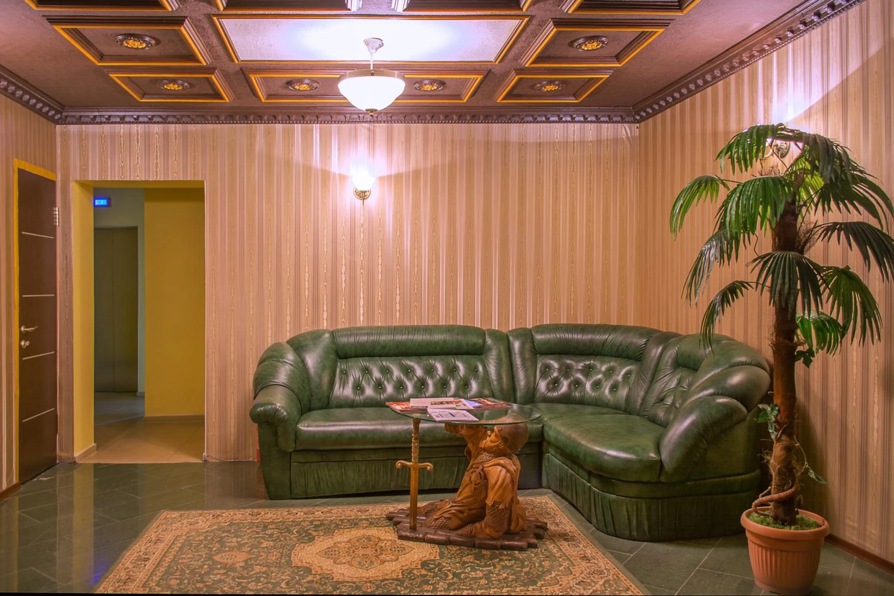 Seating area in Britaniya