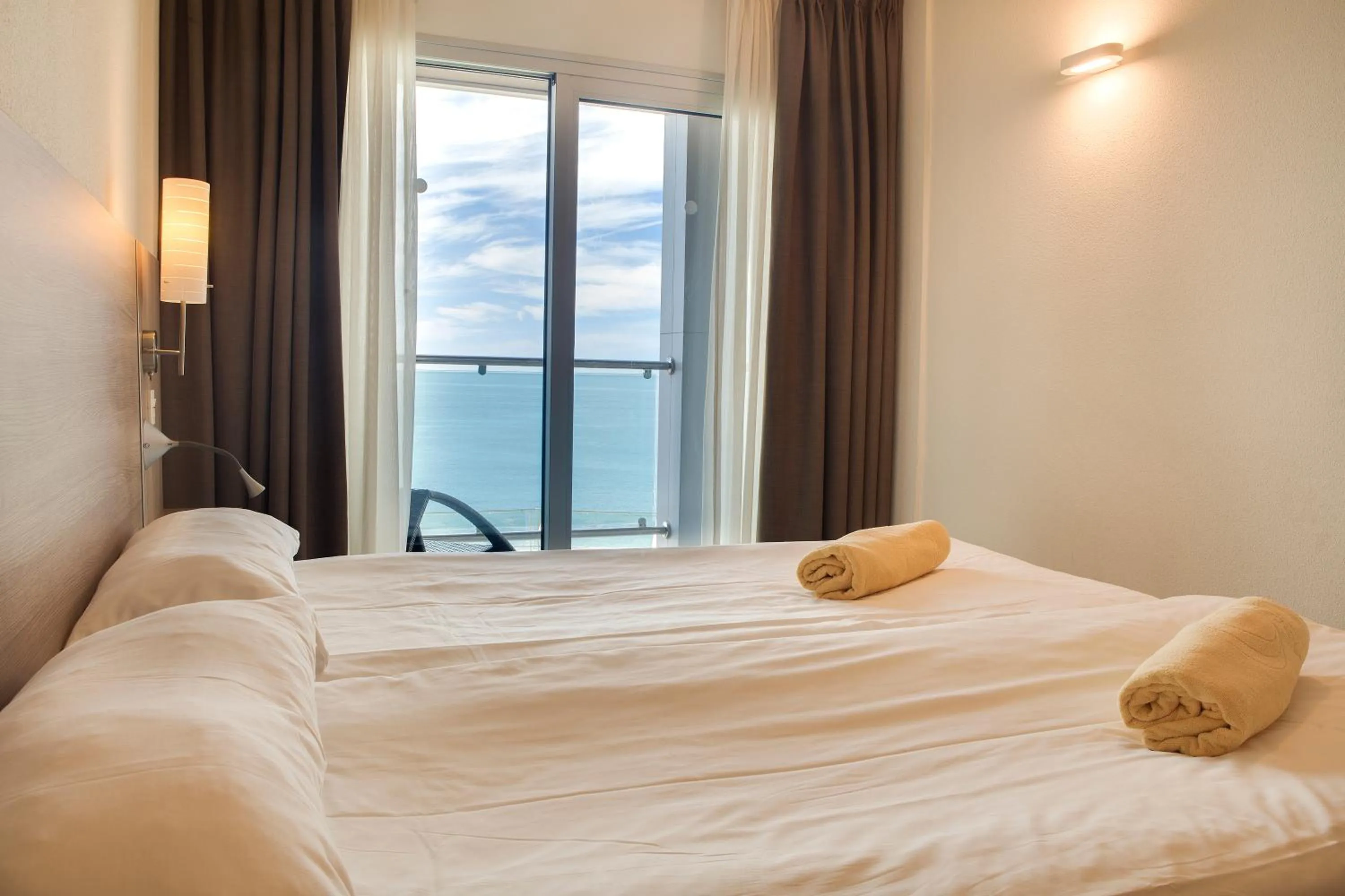 Bed in Riviera Vista