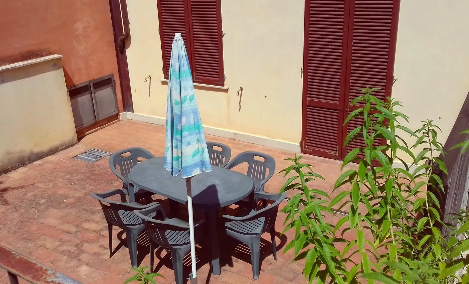 Patio in Residence Le Meridiane