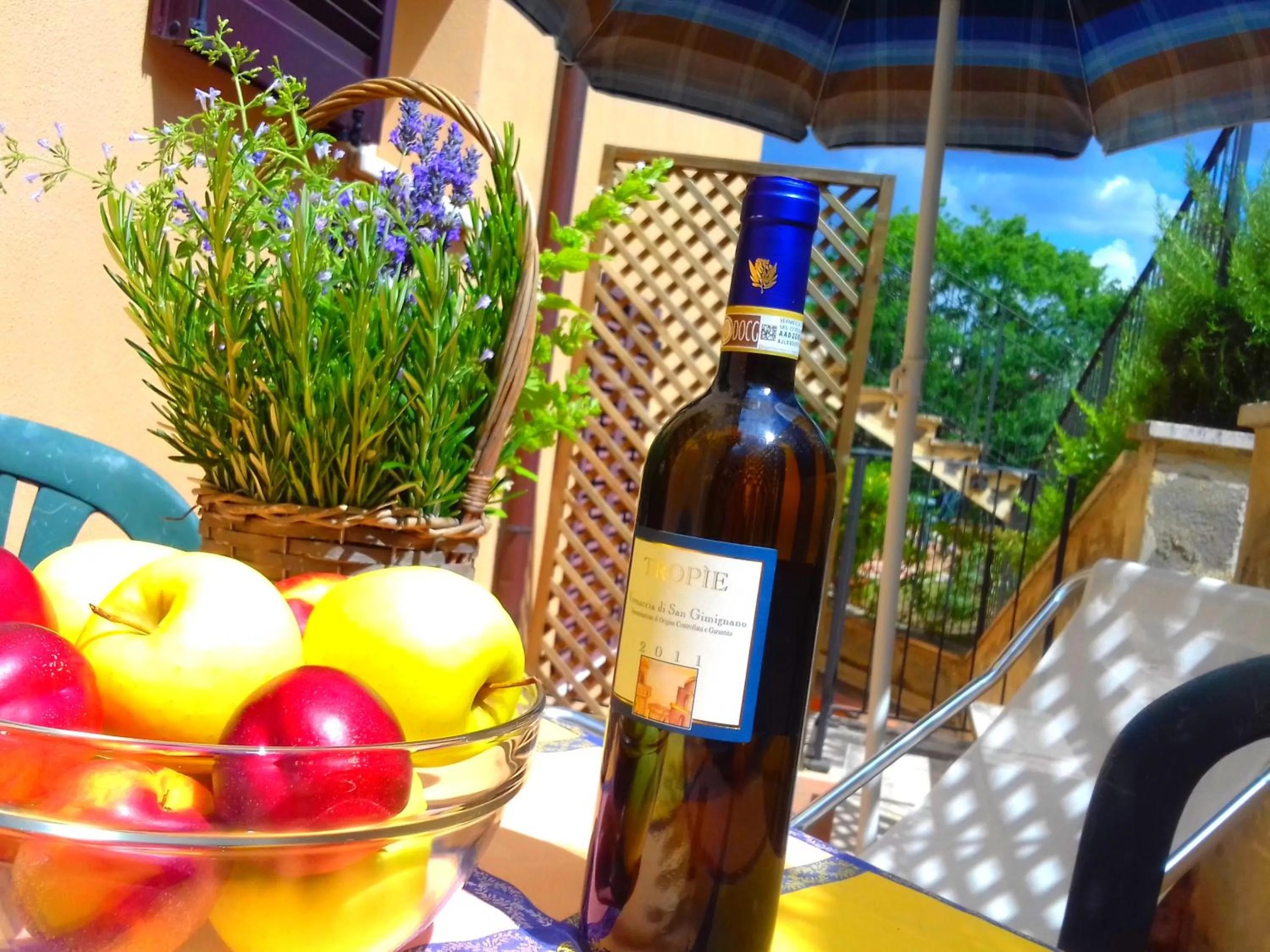 Patio in Residence Le Meridiane