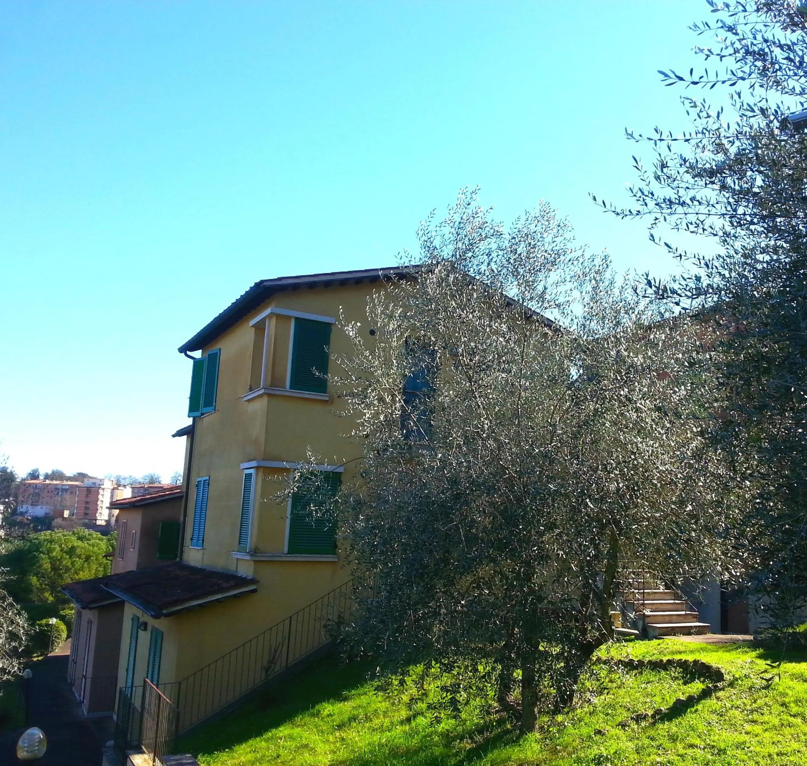Facade/entrance in Residence Le Meridiane