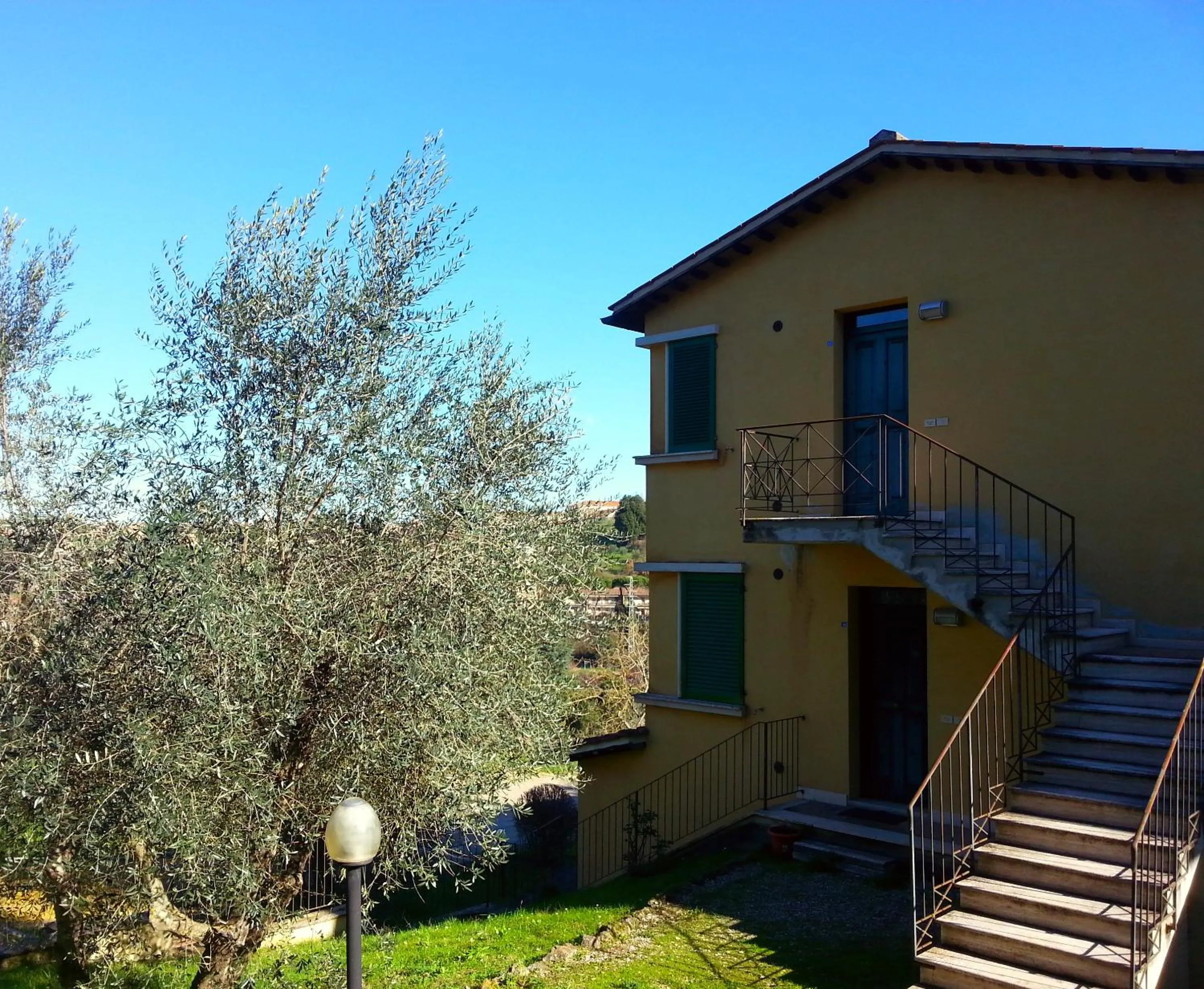 Facade/entrance in Residence Le Meridiane