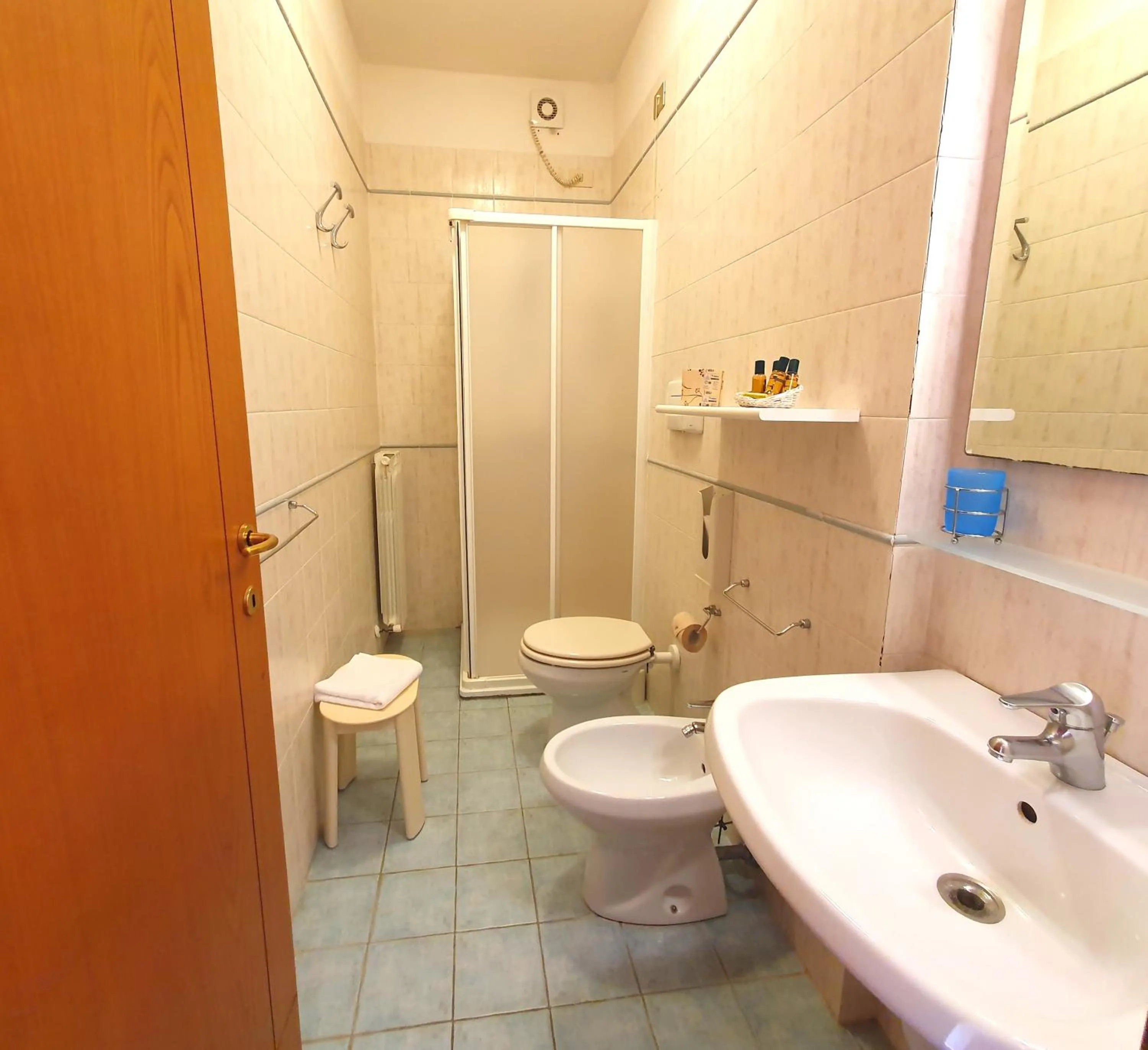 Bathroom in Residence Le Meridiane