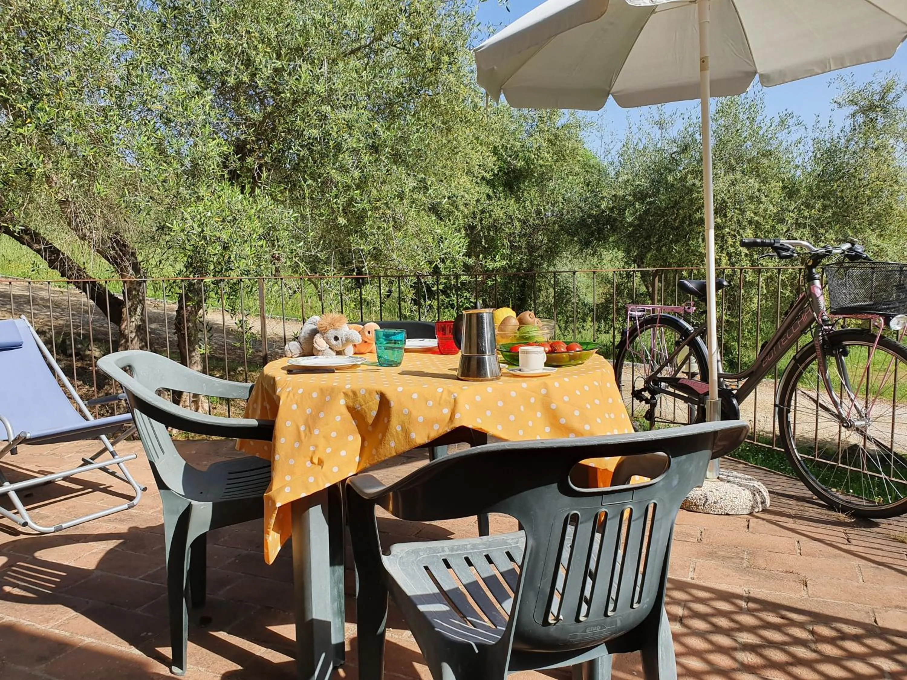 Patio in Residence Le Meridiane