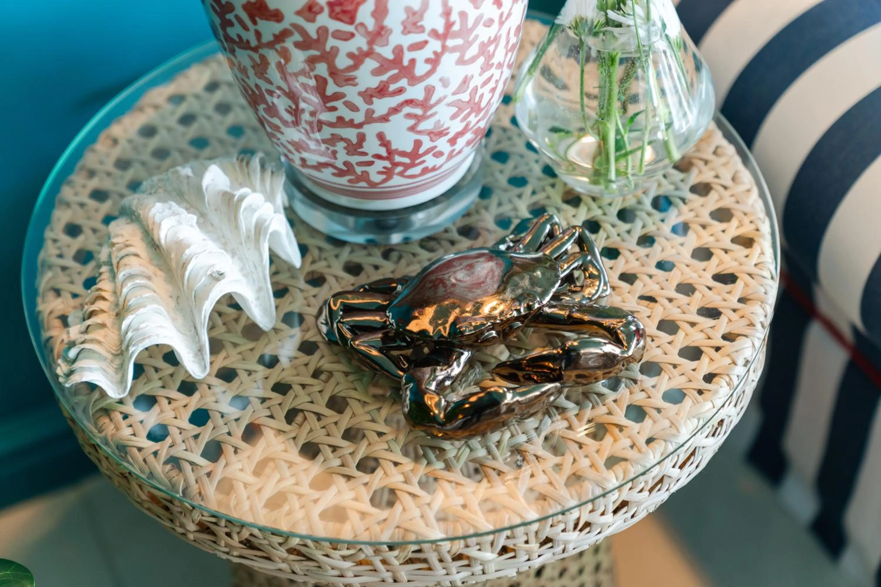 Decorative detail in Last Word Long Beach