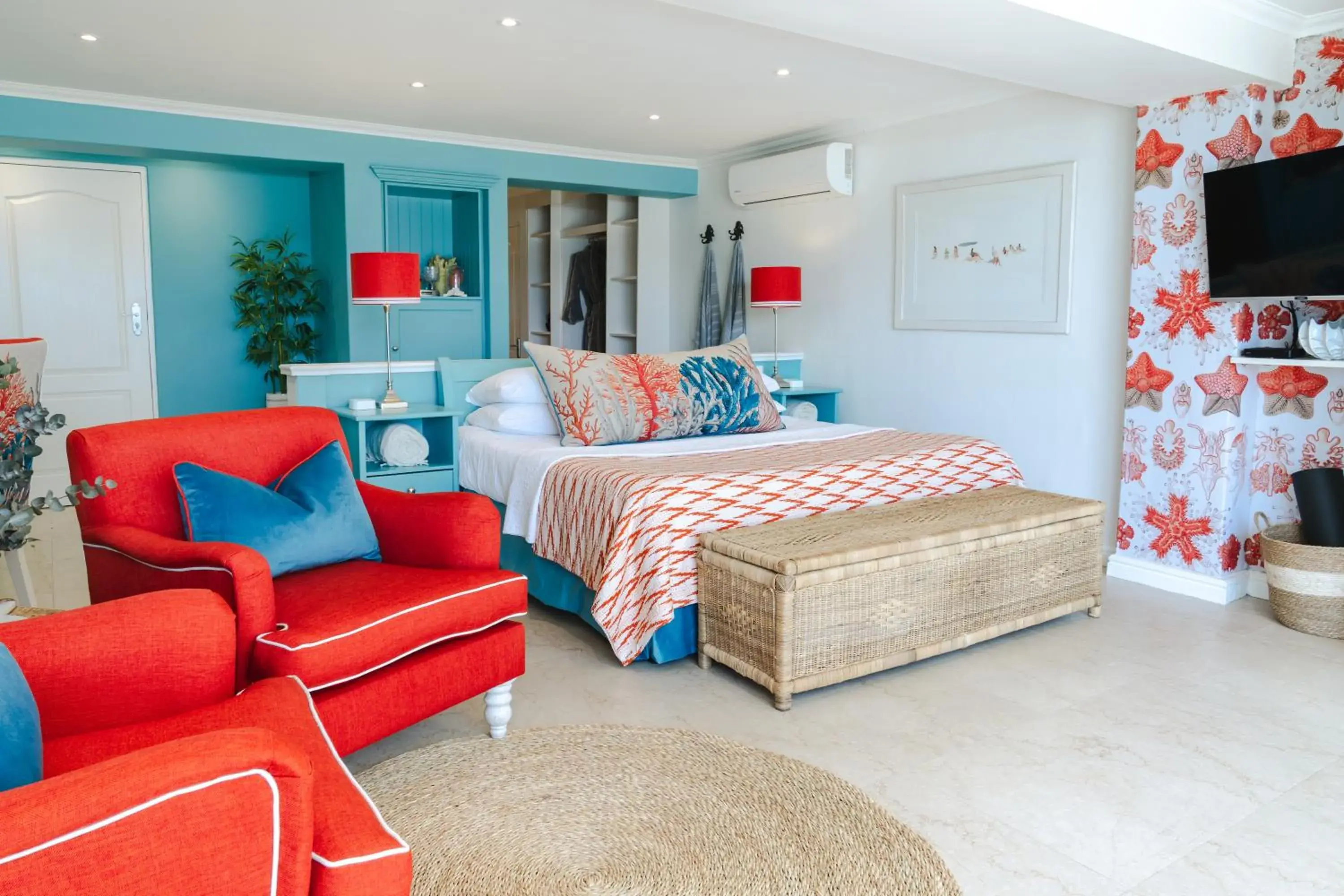 Bed in Last Word Long Beach Bed in Last Word Long Beach