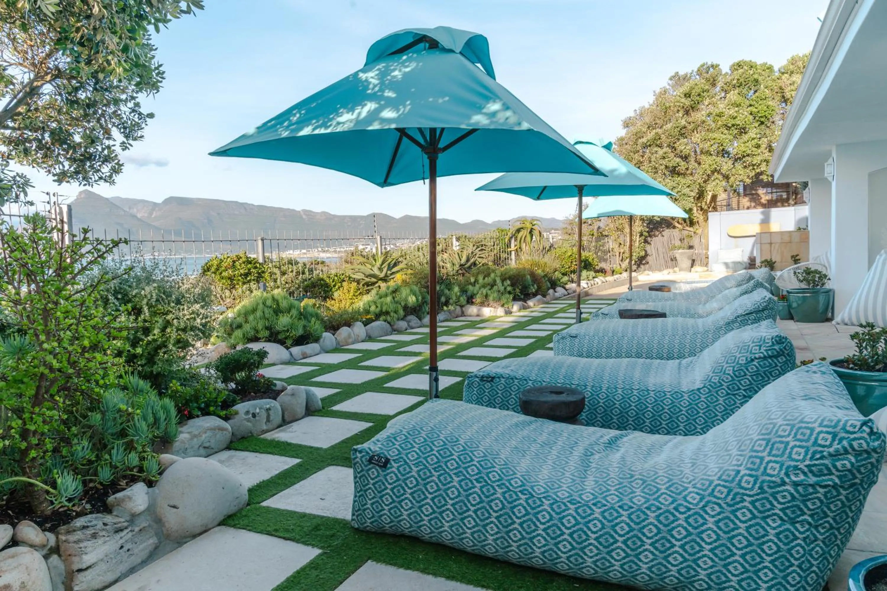 sunbed in Last Word Long Beach