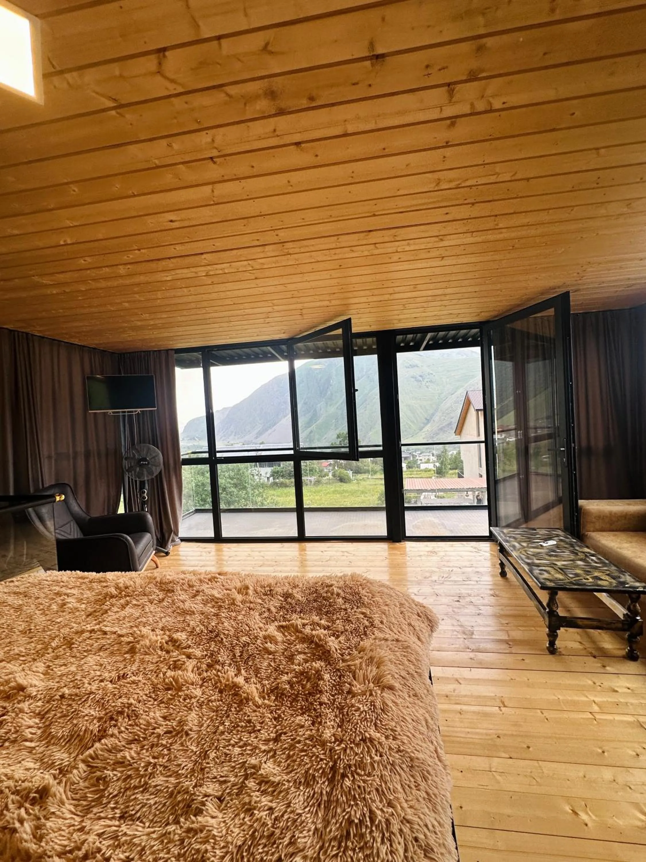 Bed in Hotel NOA Kazbegi