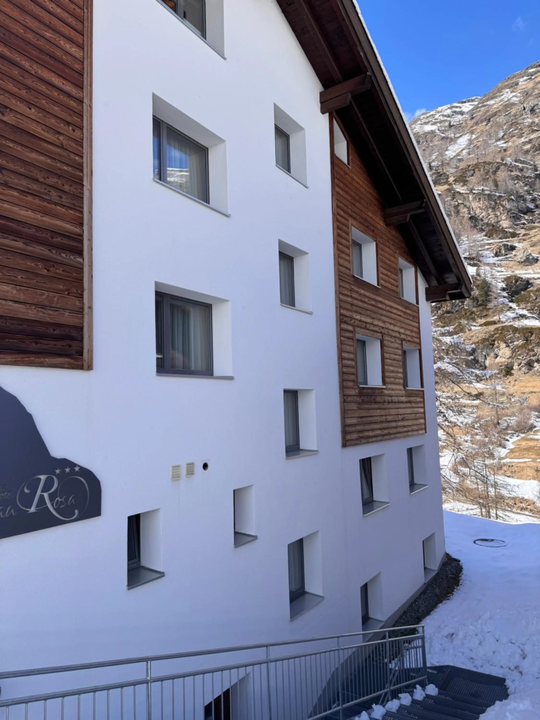 Property building in Hotel Plateau Rosa