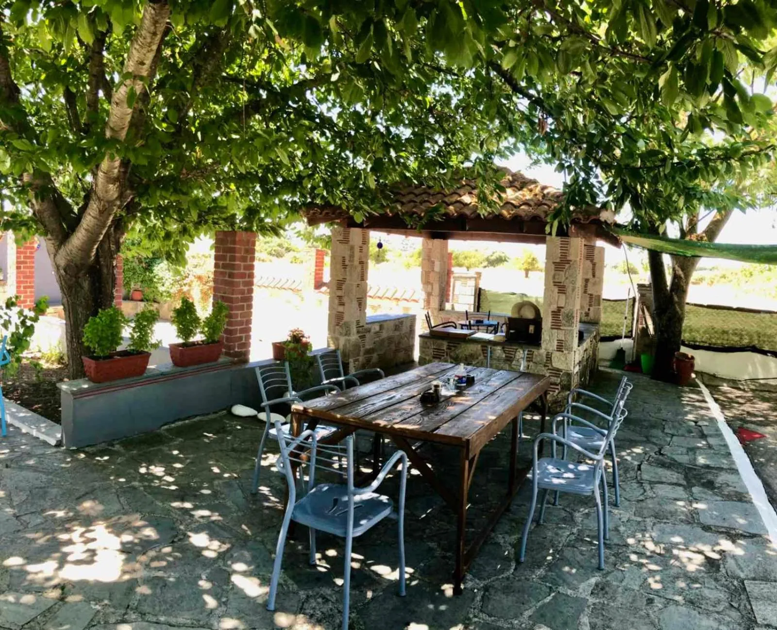 Blue Garden Inn