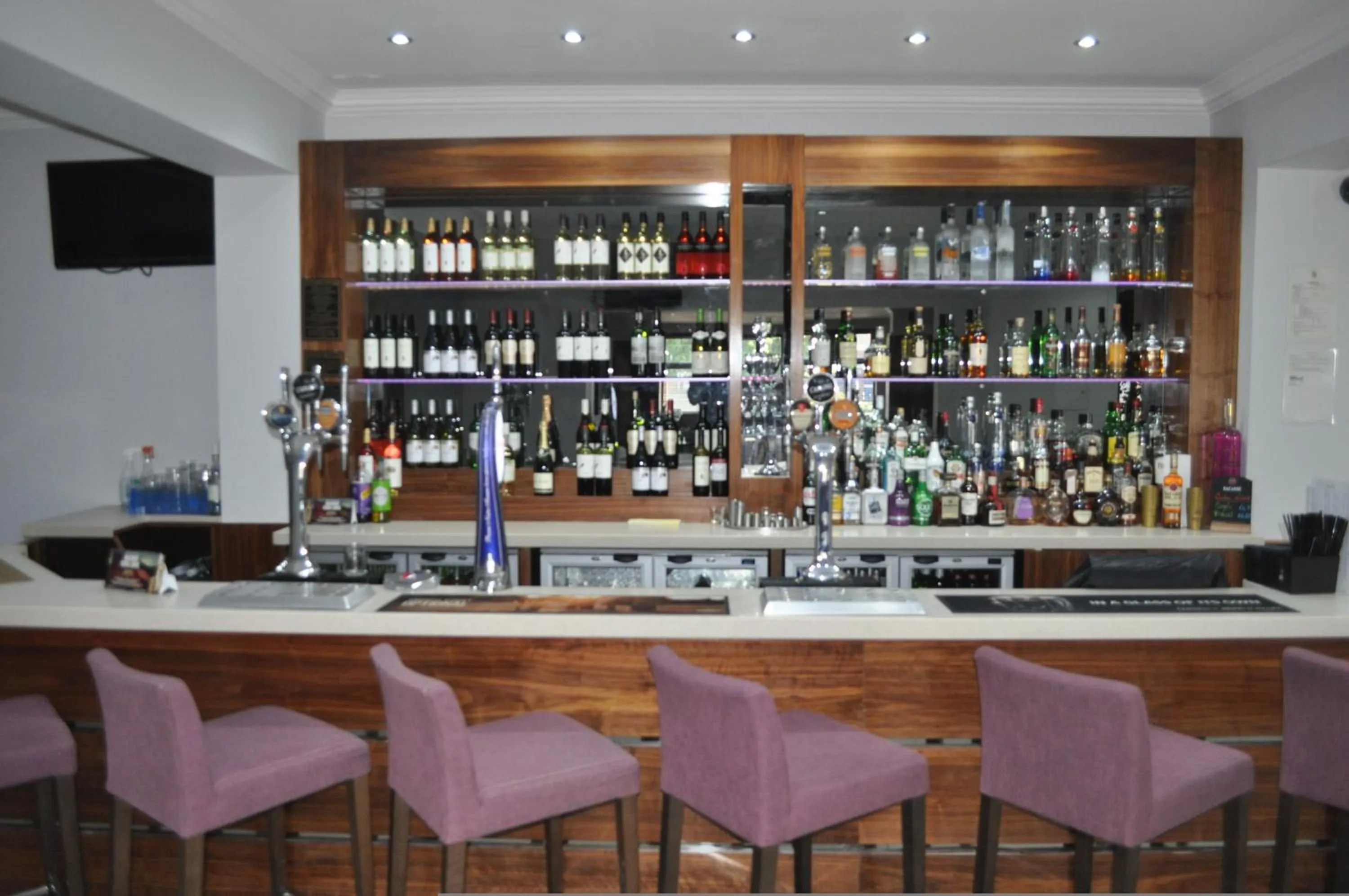 Alcoholic drinks, Lounge/Bar in The Collection Hotel Birmingham