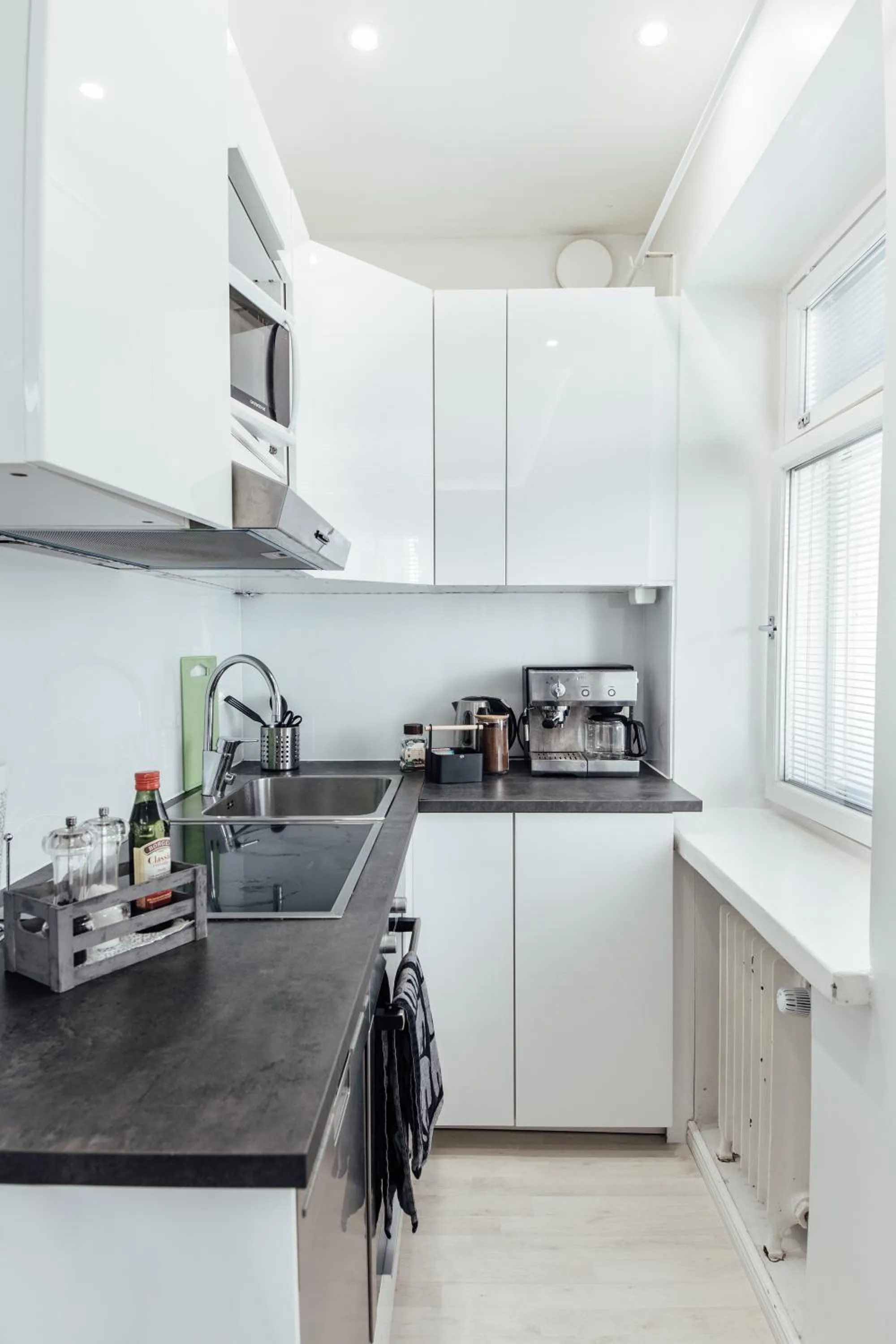 Kitchen or kitchenette in Sailor`s Apartment