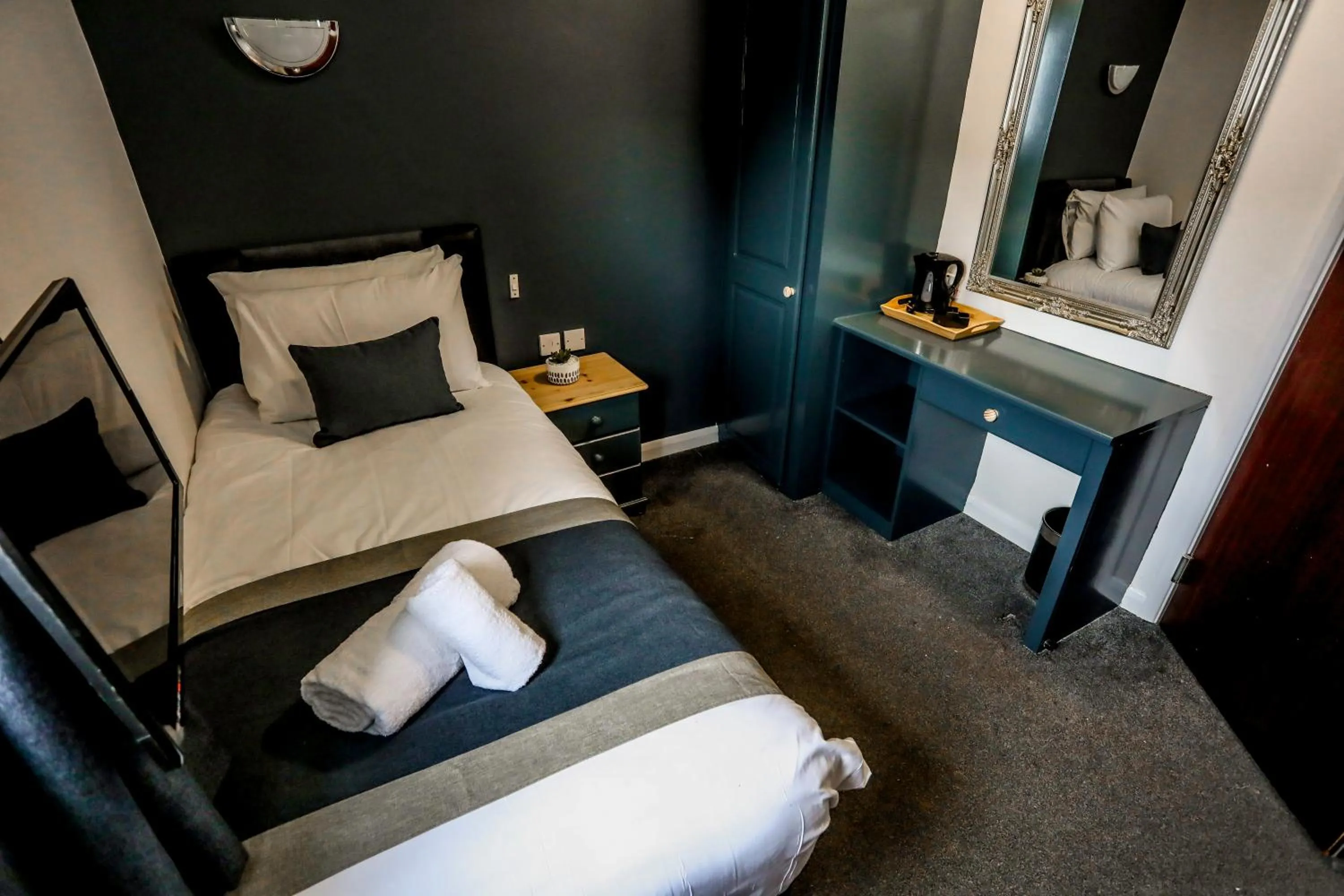 Photo of the whole room, Bed in Cumbria Park Hotel