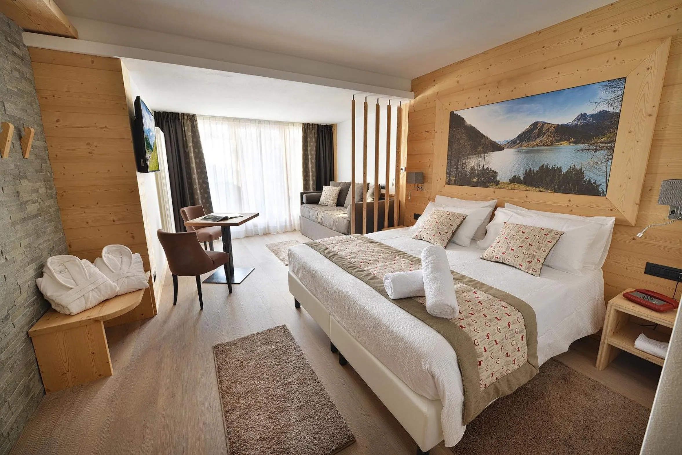 Photo of the whole room, Bed in Hotel Bucaneve