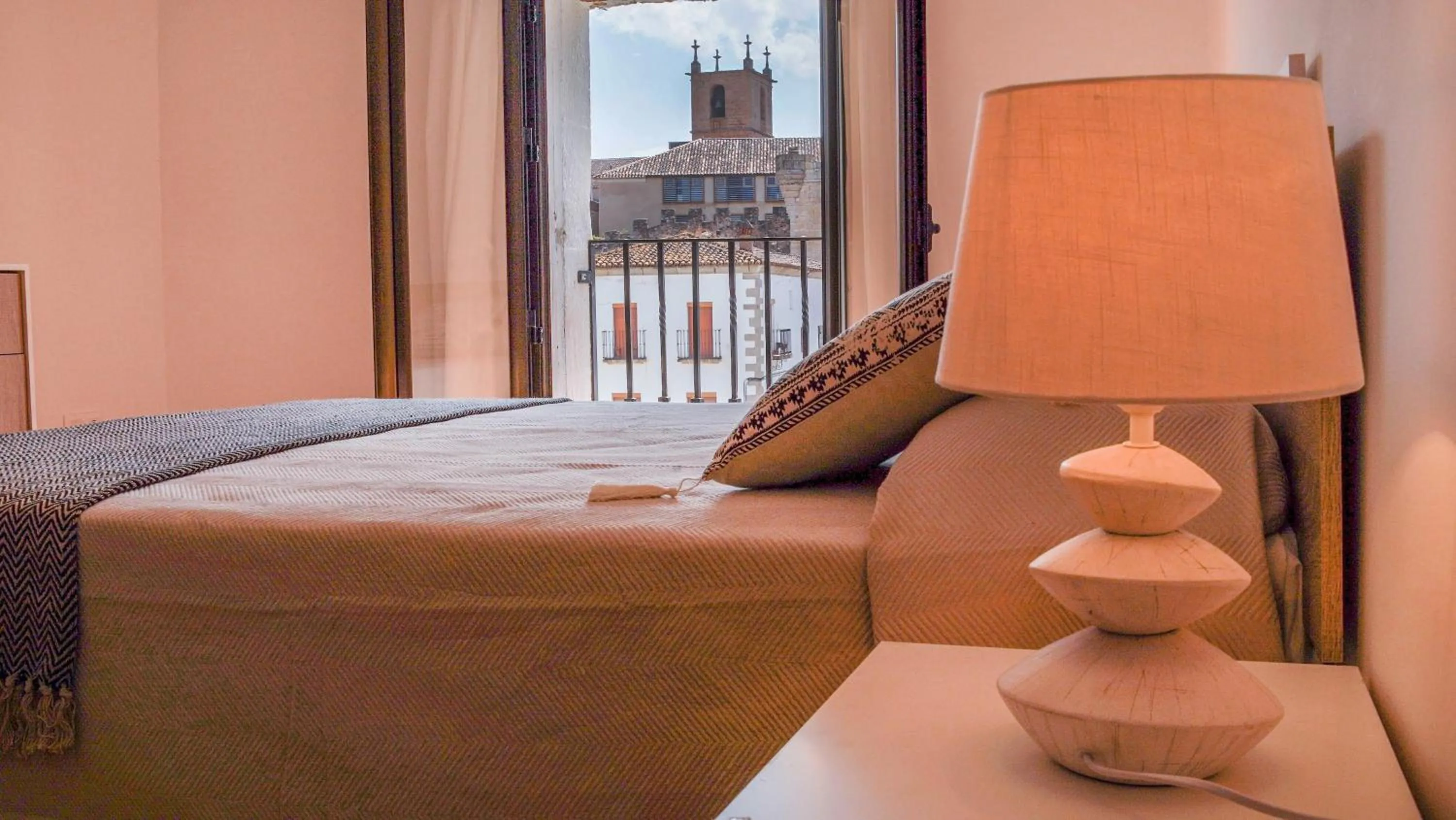 Bedroom, Bed in Apartamentos Soho Boutique Plaza Mayor Caceres